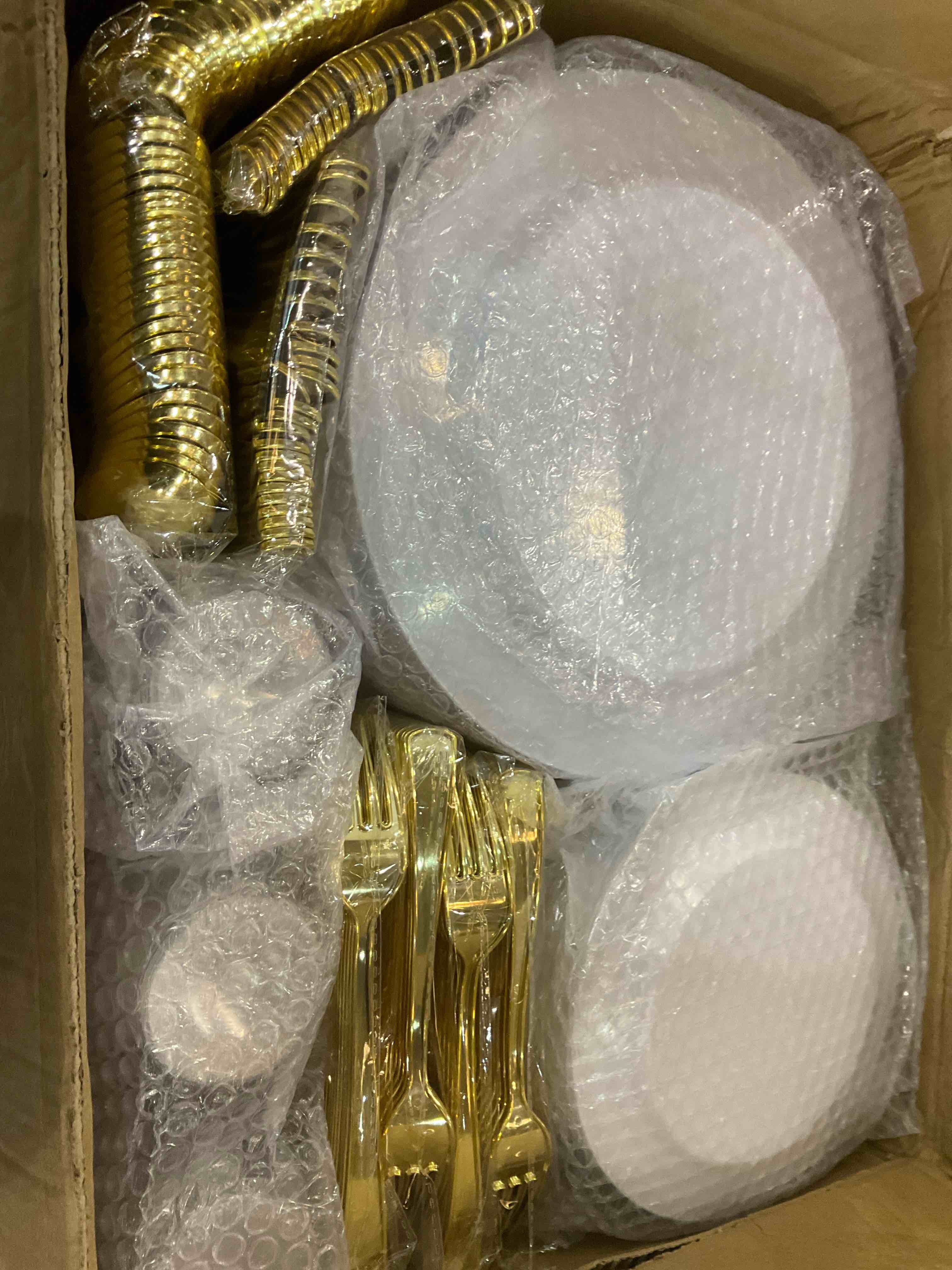 https://s3.amazonaws.com/lotting-images-prod/BargainHunt/EXS01343237_1710166130109.jpeg