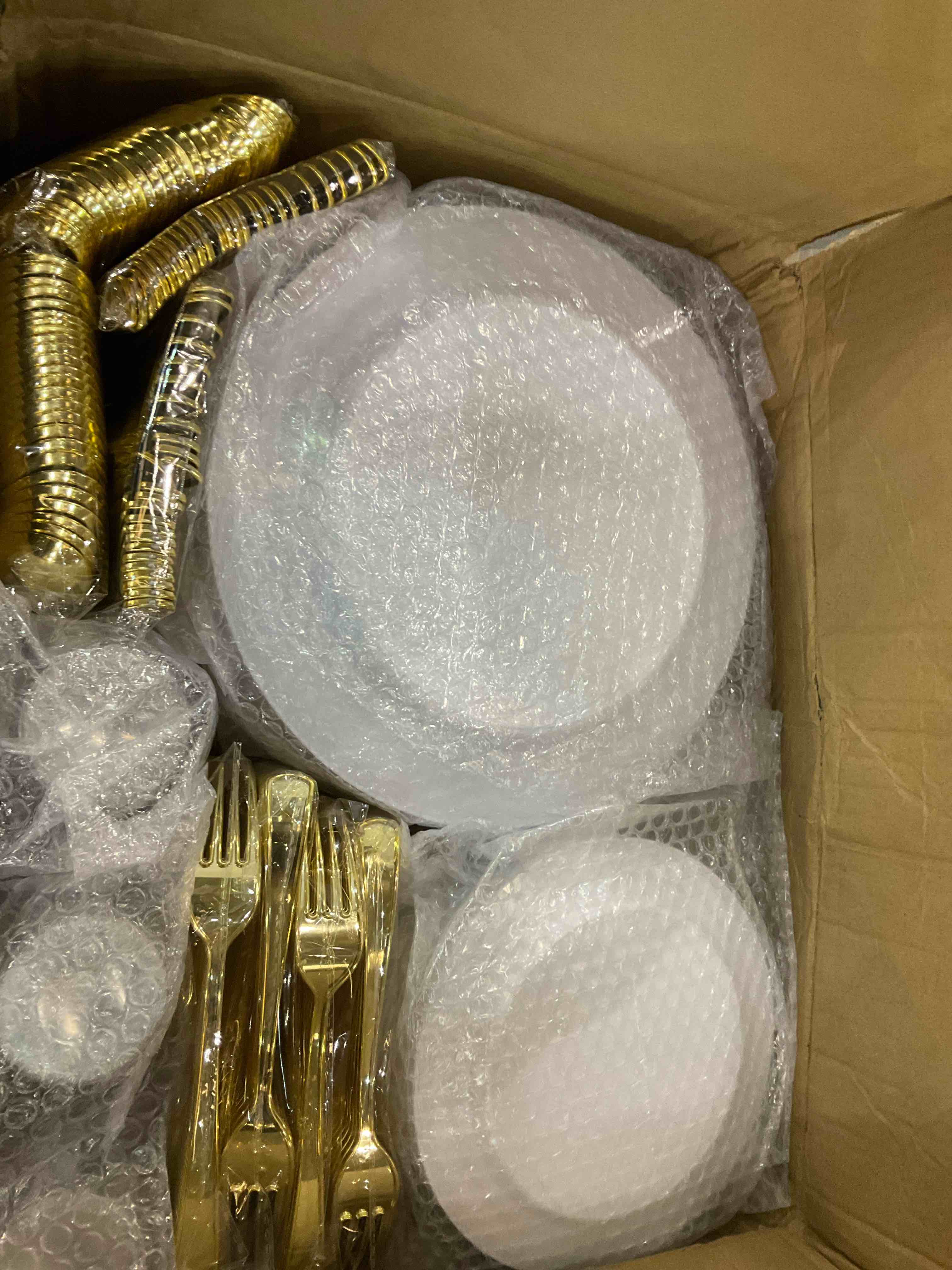 https://s3.amazonaws.com/lotting-images-prod/BargainHunt/EXS01343237_1710166197237.jpeg