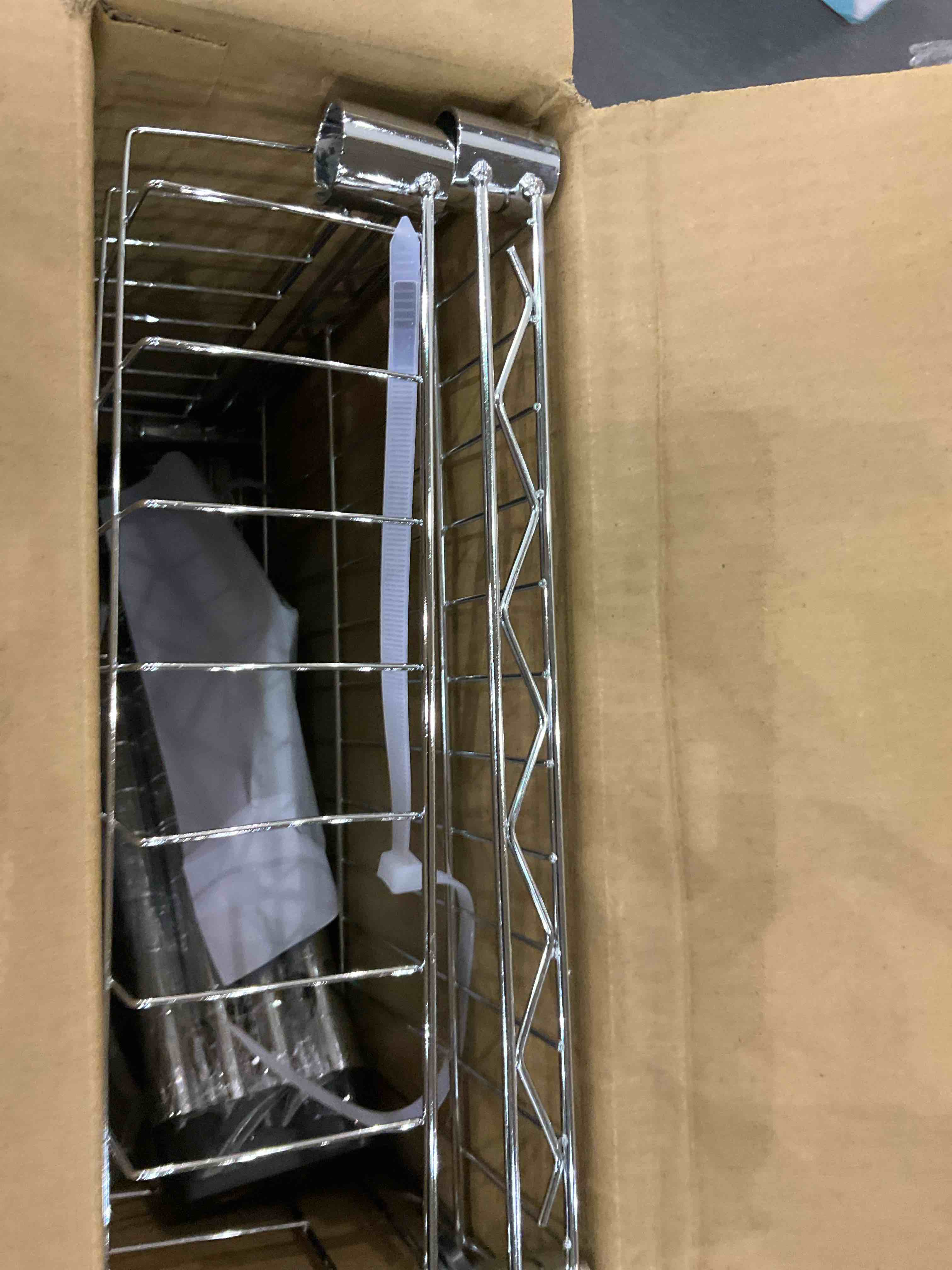 https://s3.amazonaws.com/lotting-images-prod/BargainHunt/EXS01343328_1710244551240.jpeg