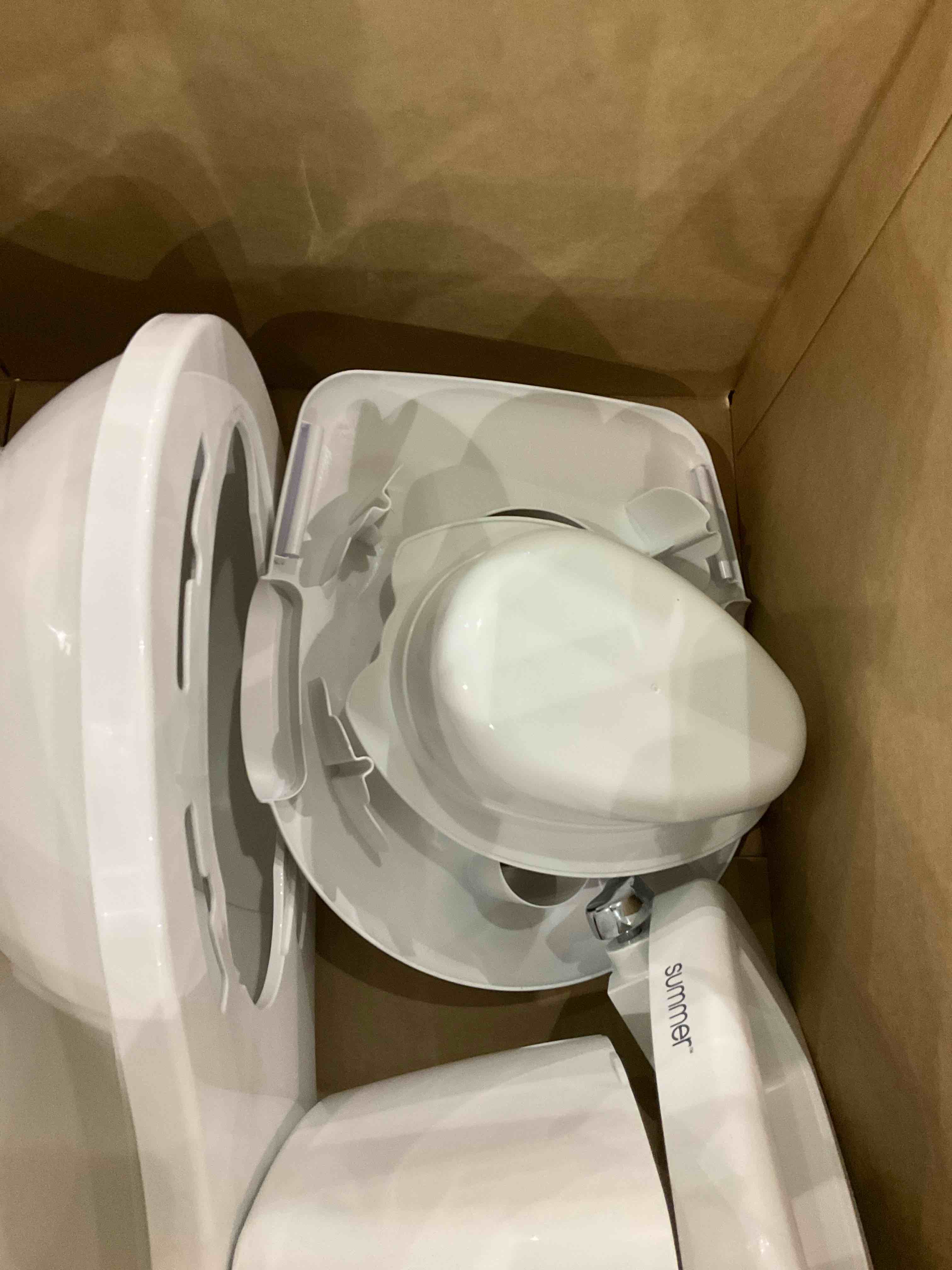 https://s3.amazonaws.com/lotting-images-prod/BargainHunt/EXS01343344_1710247281678.jpeg