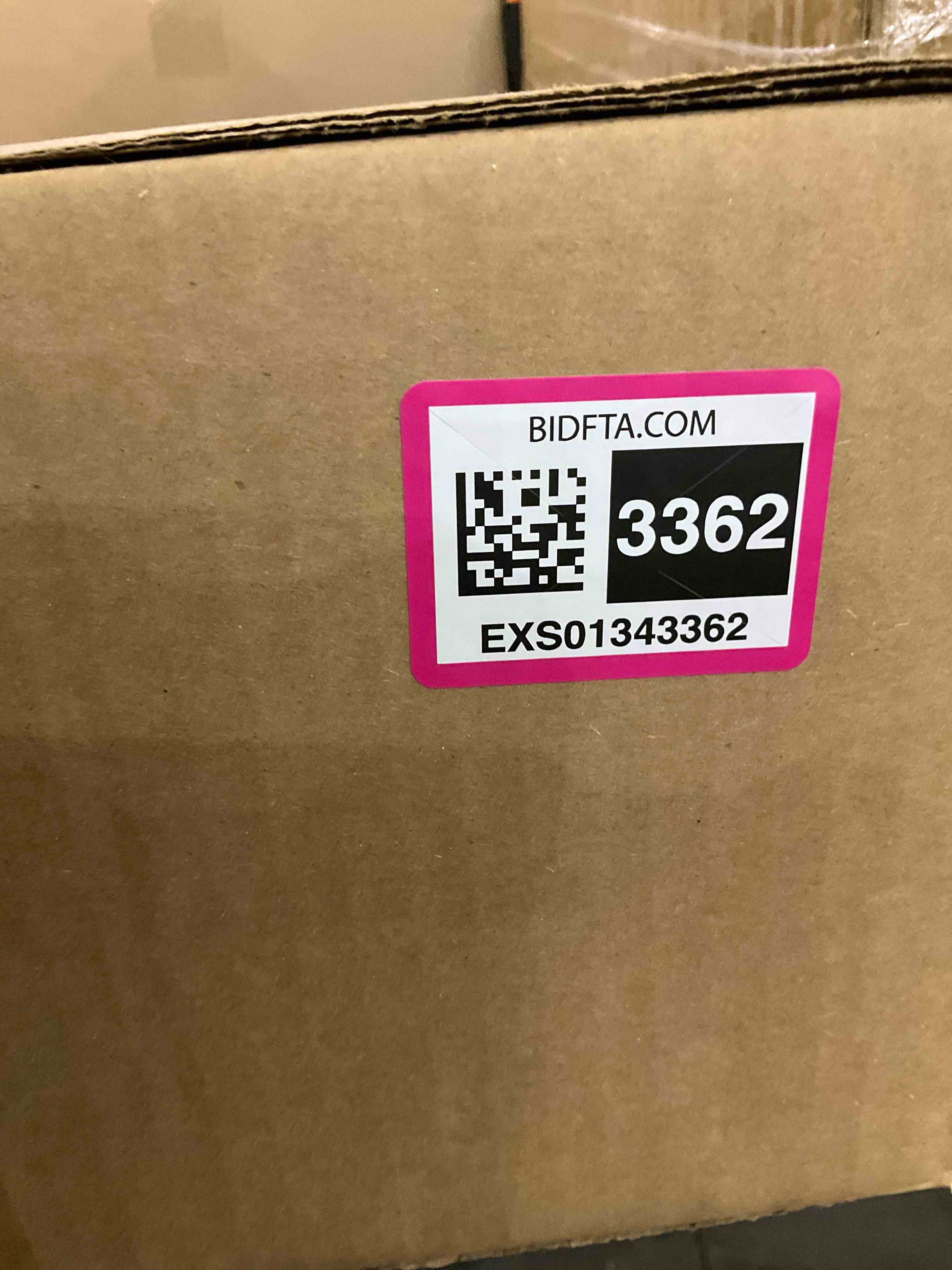 https://s3.amazonaws.com/lotting-images-prod/BargainHunt/EXS01343362_1710254542305.jpeg