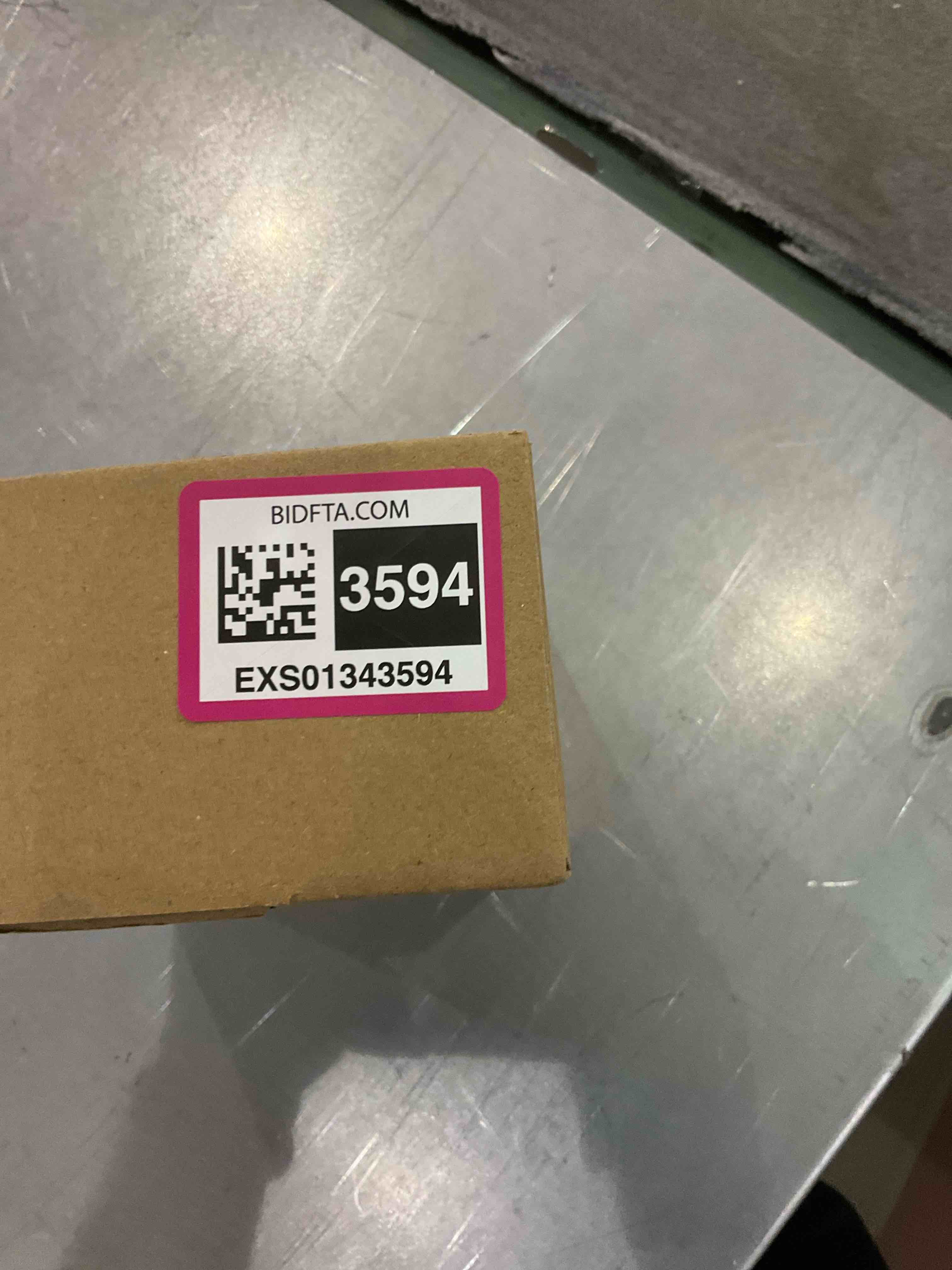 https://s3.amazonaws.com/lotting-images-prod/BargainHunt/EXS01343594_1710158255970.jpeg