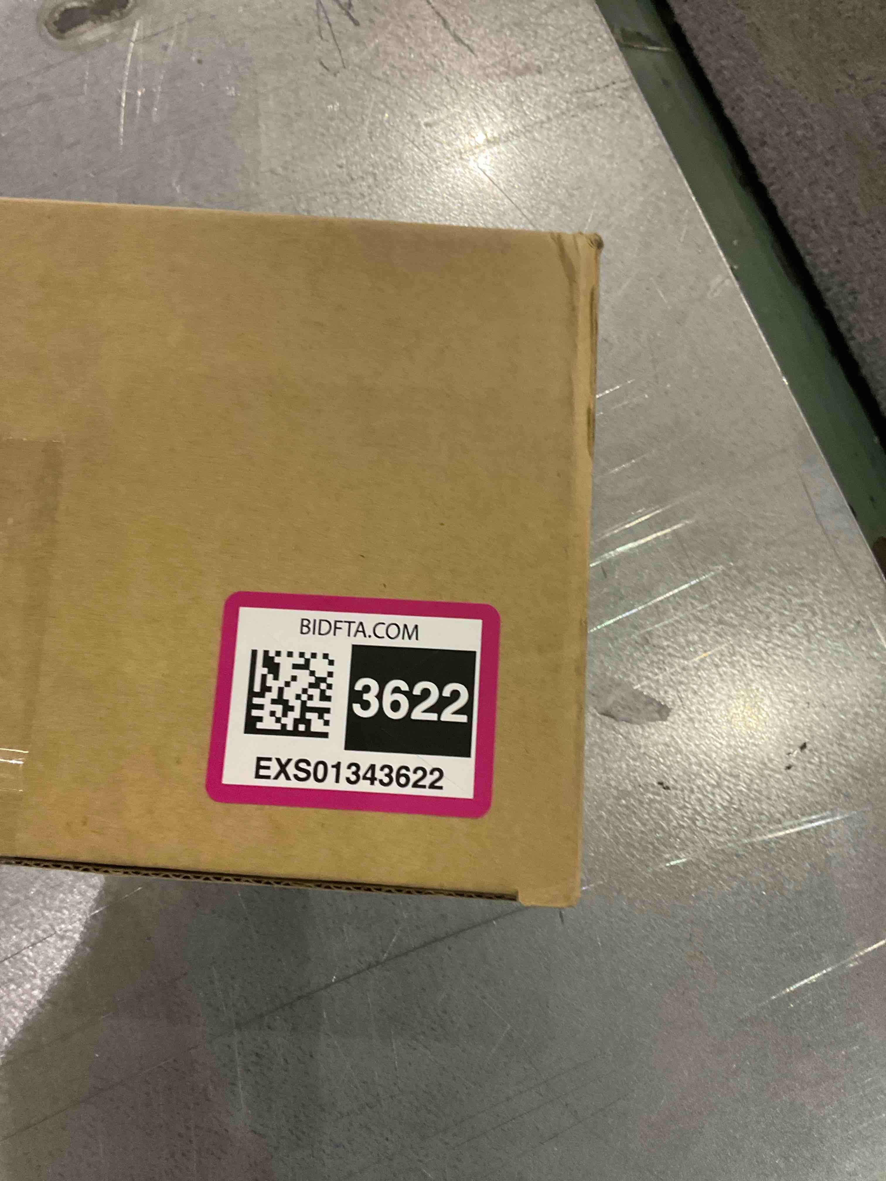 https://s3.amazonaws.com/lotting-images-prod/BargainHunt/EXS01343622_1710160571314.jpeg