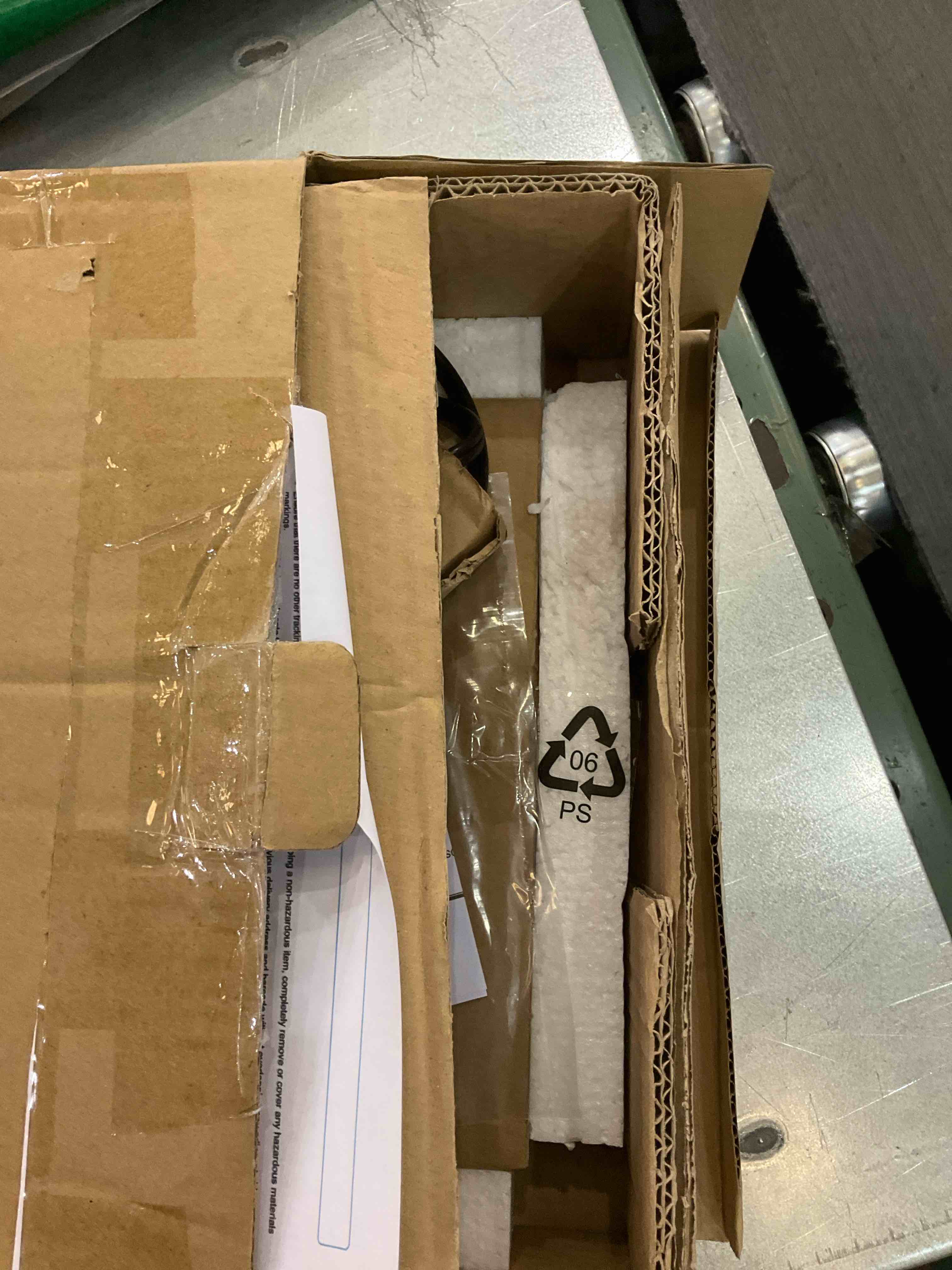 https://s3.amazonaws.com/lotting-images-prod/BargainHunt/EXS01343701_1710168086796.jpeg