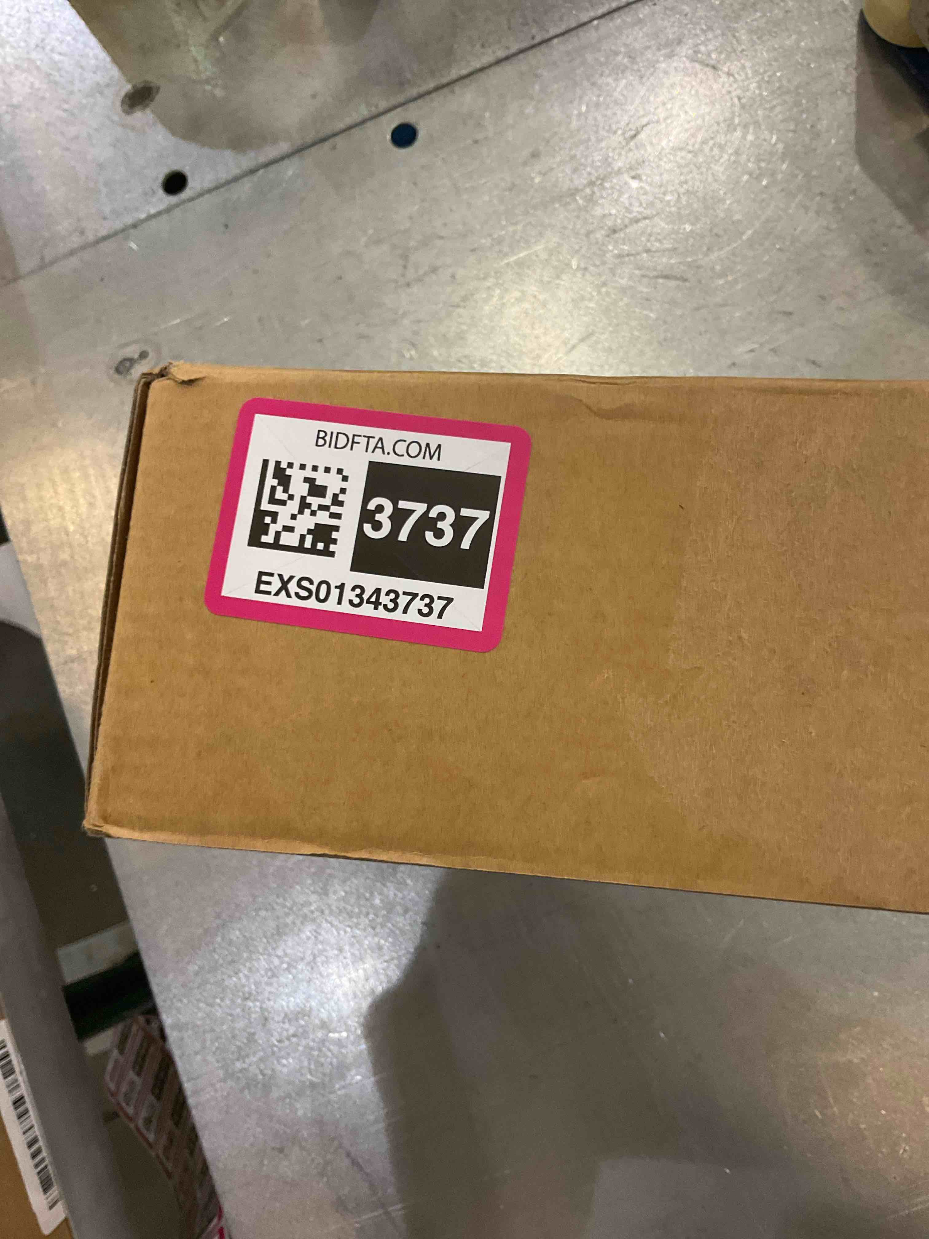 https://s3.amazonaws.com/lotting-images-prod/BargainHunt/EXS01343737_1710170682357.jpeg