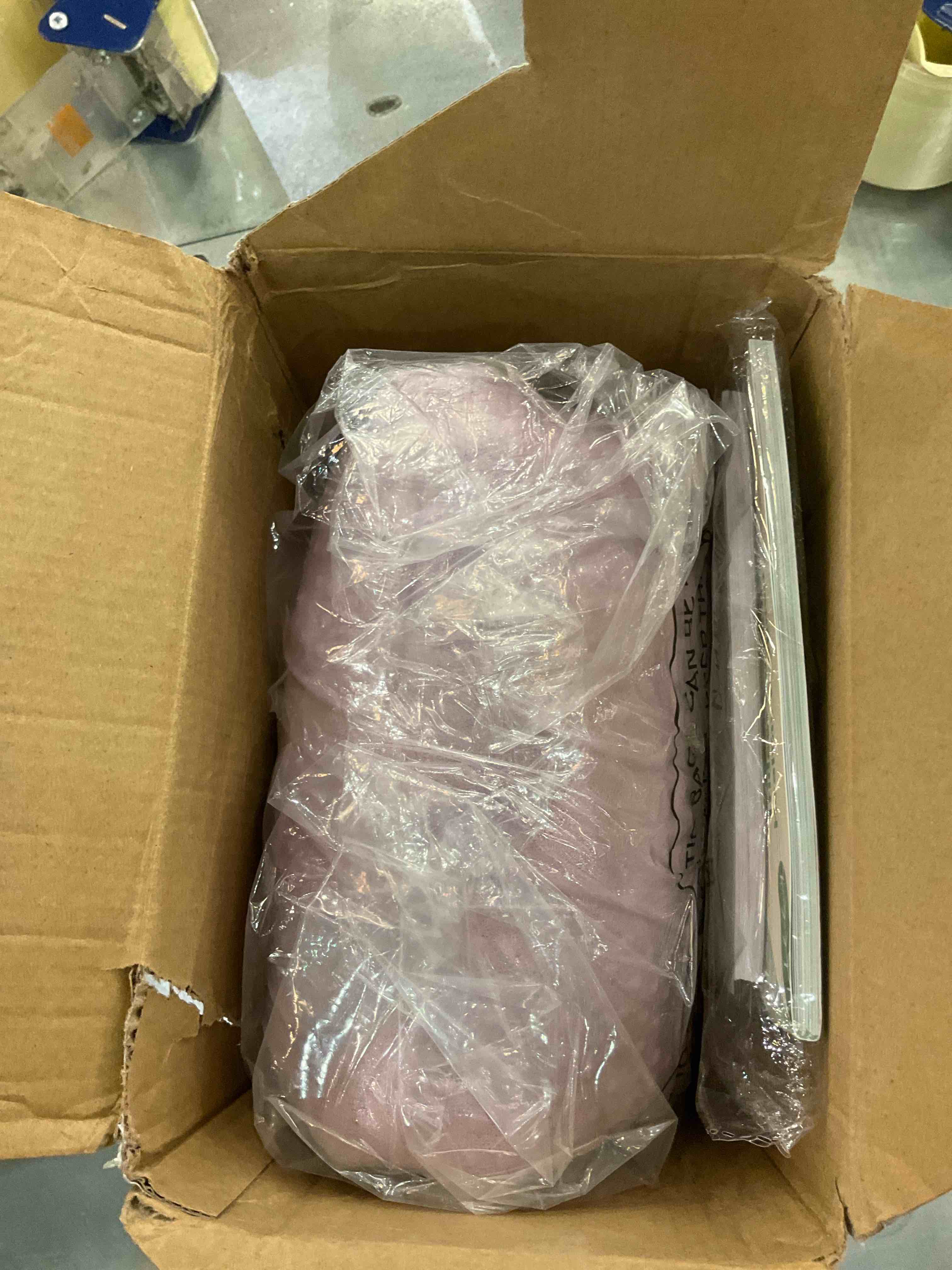 https://s3.amazonaws.com/lotting-images-prod/BargainHunt/EXS01343929_1710261558295.jpeg