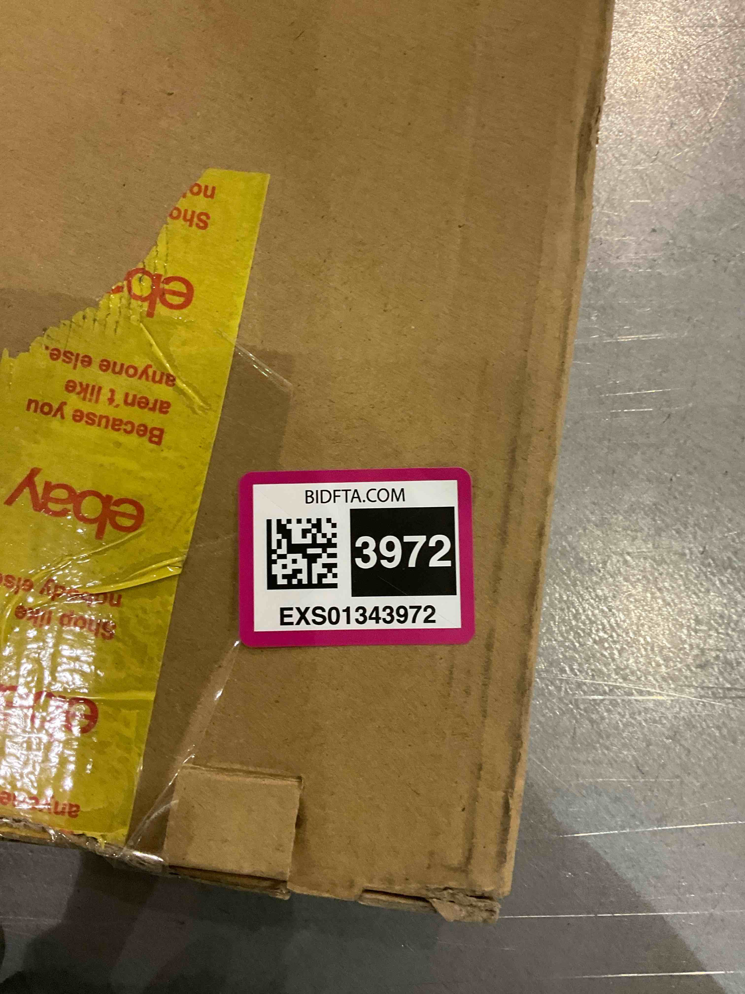 https://s3.amazonaws.com/lotting-images-prod/BargainHunt/EXS01343972_1710328148228.jpeg