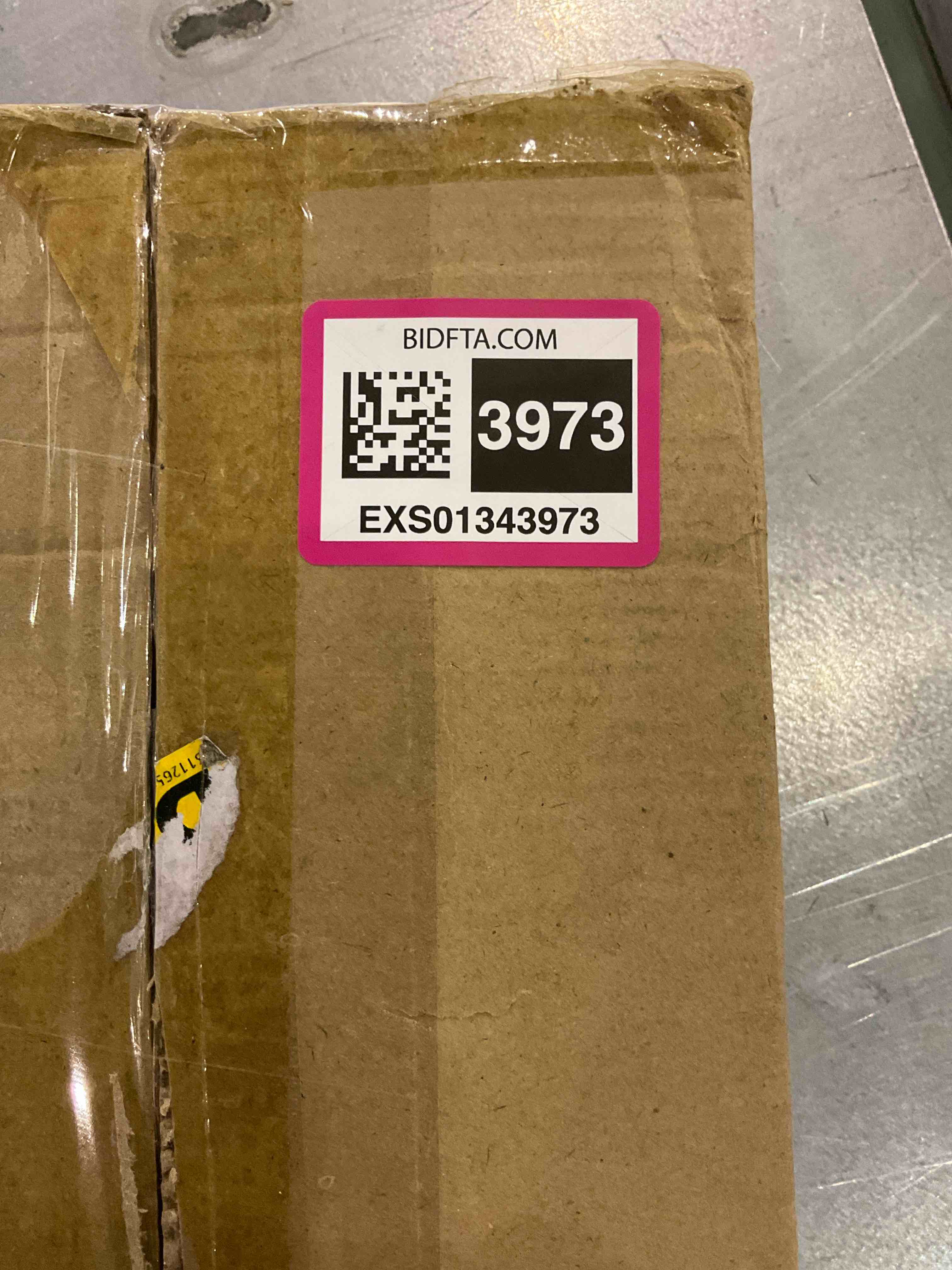 https://s3.amazonaws.com/lotting-images-prod/BargainHunt/EXS01343973_1710328293502.jpeg