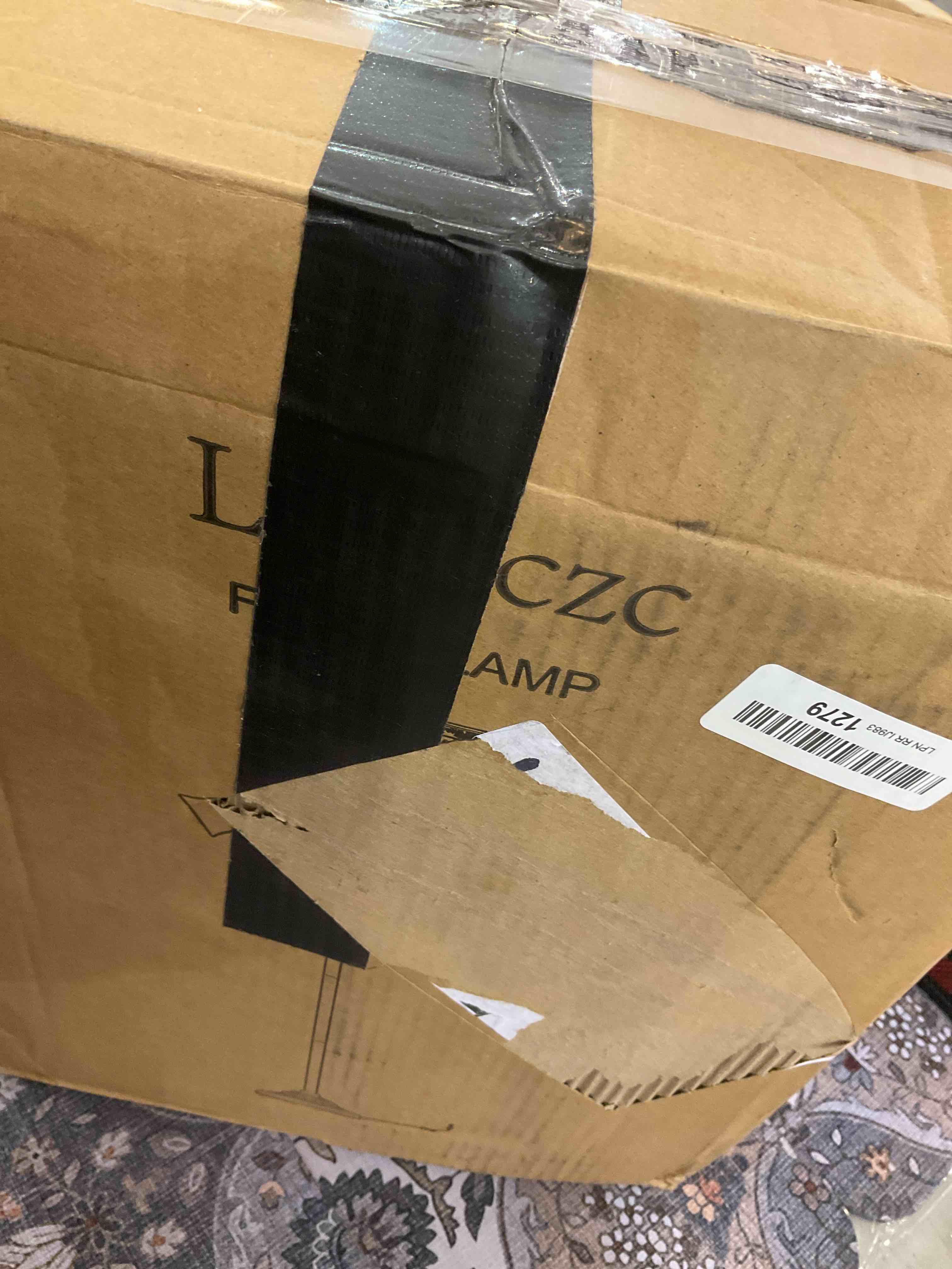 https://s3.amazonaws.com/lotting-images-prod/BargainHunt/EXS01344088_1711043387008.jpeg