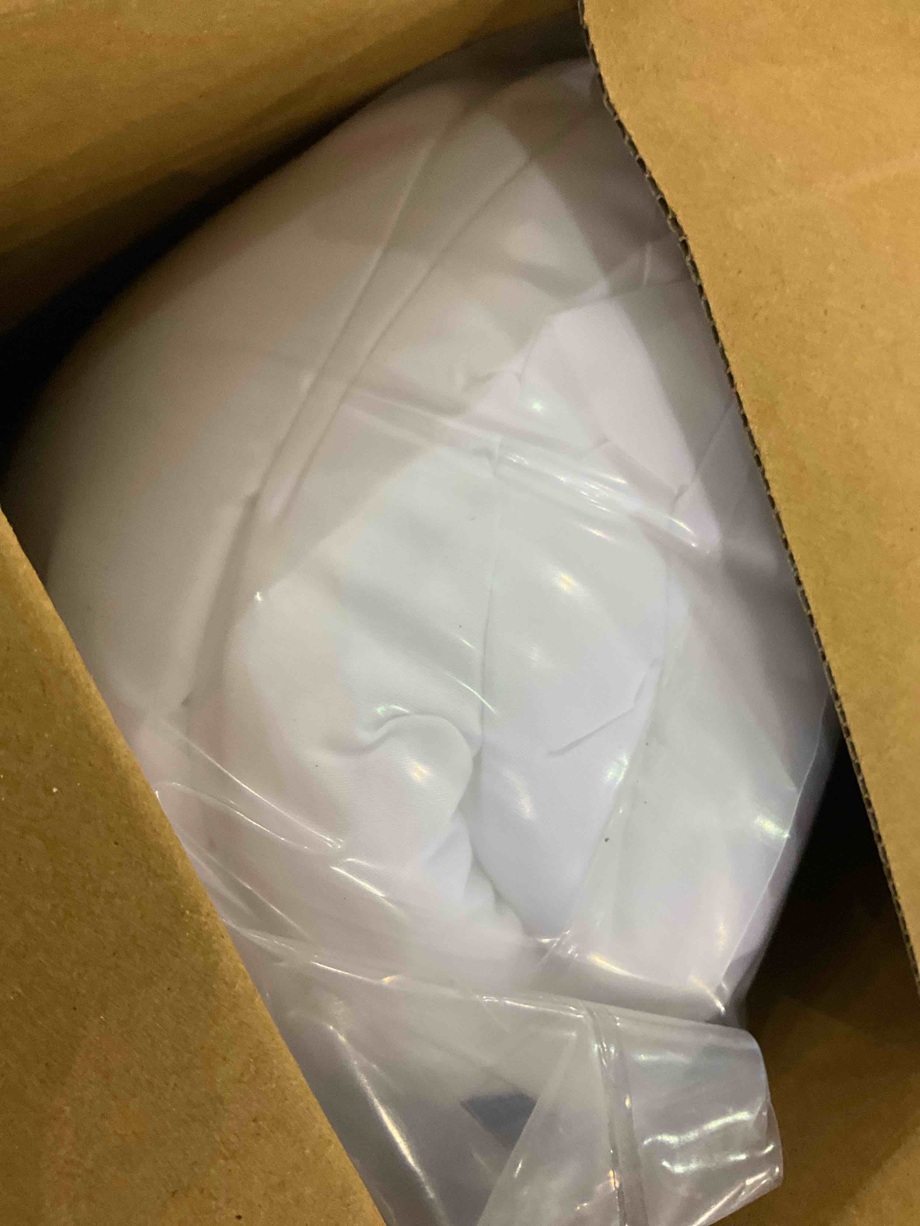 https://s3.amazonaws.com/lotting-images-prod/BargainHunt/EXS01344139_1711107504782.jpeg