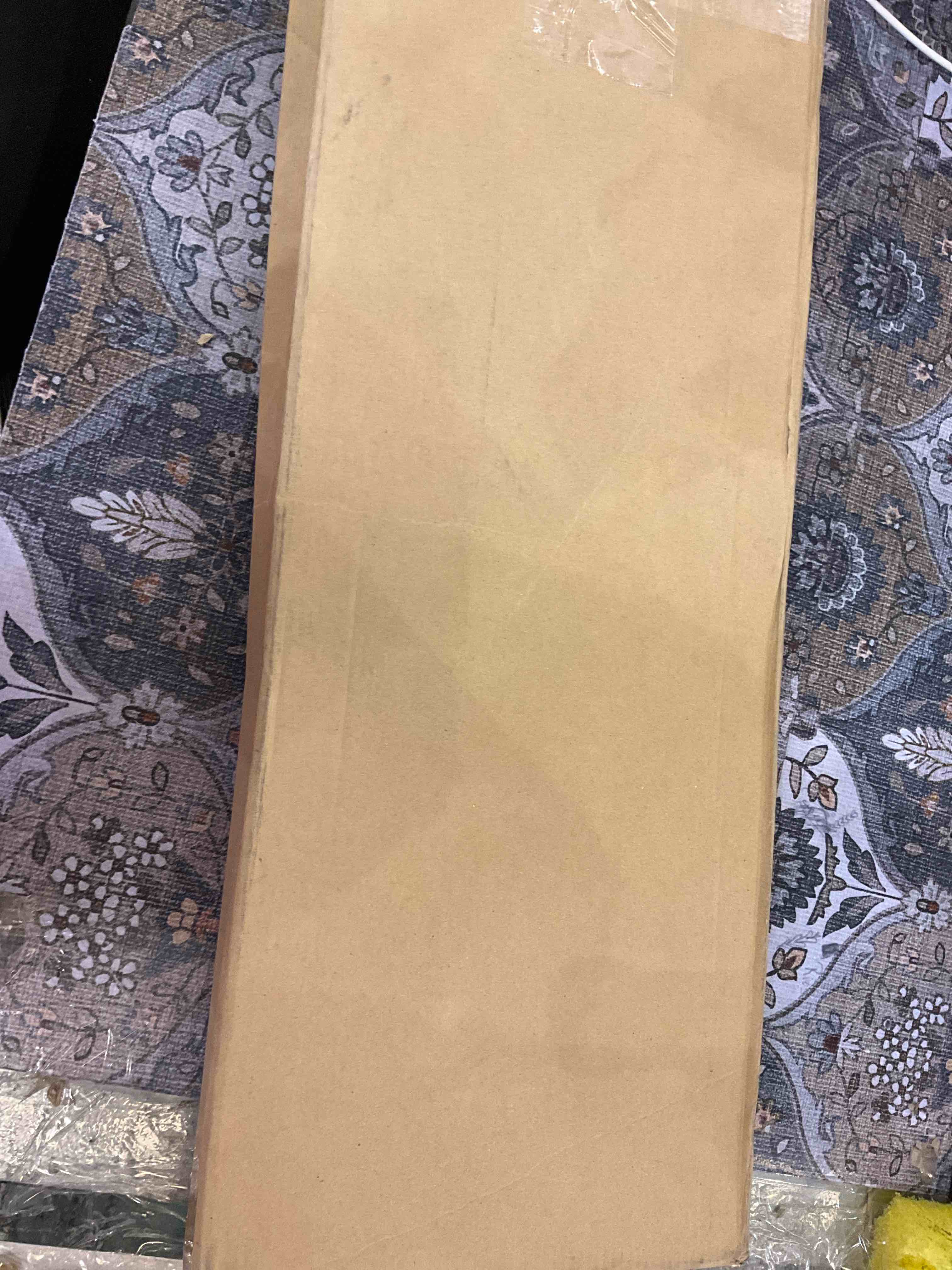 https://s3.amazonaws.com/lotting-images-prod/BargainHunt/EXS01344238_1711120559819.jpeg