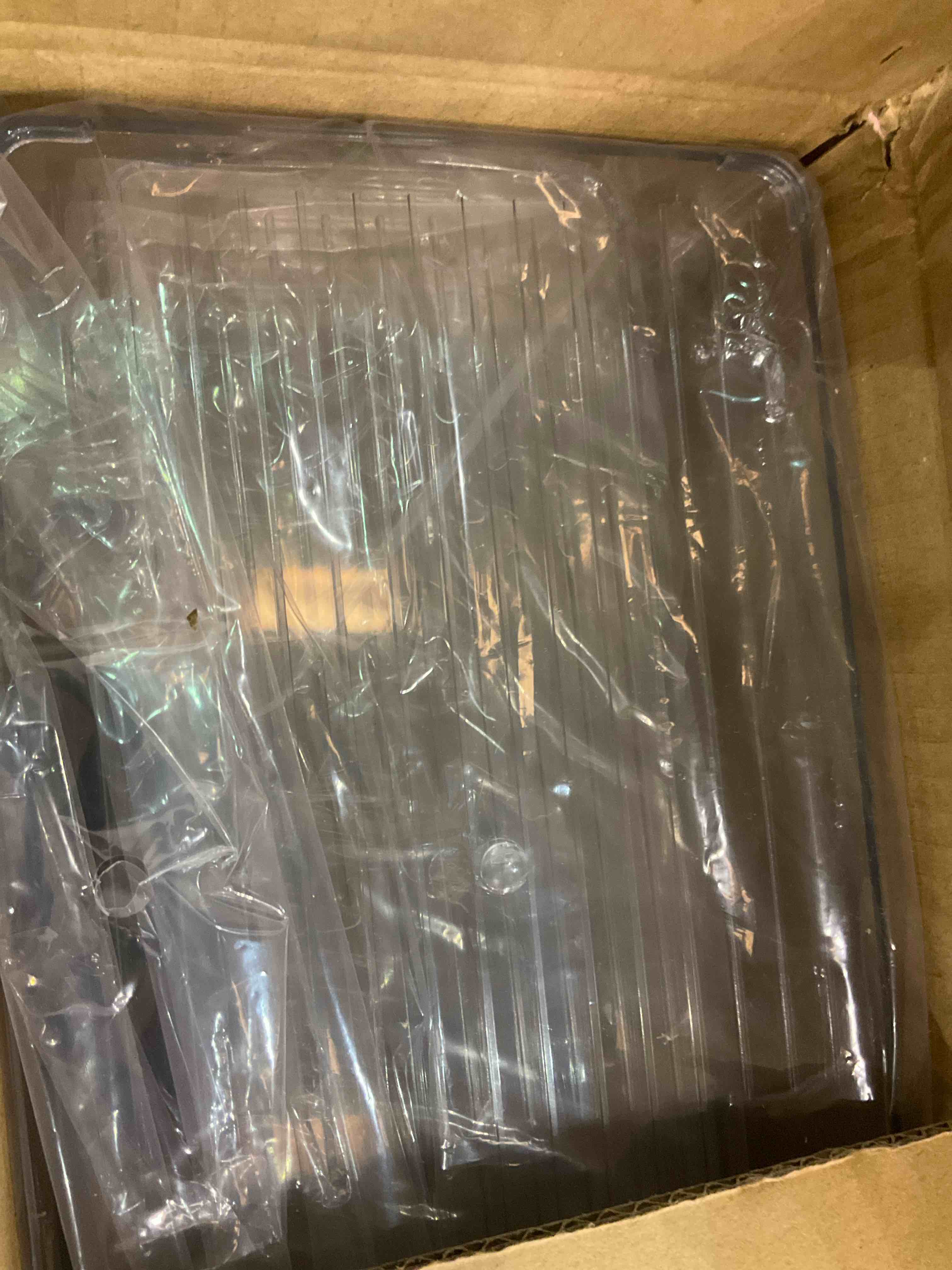 https://s3.amazonaws.com/lotting-images-prod/BargainHunt/EXS01344378_1711374145623.jpeg