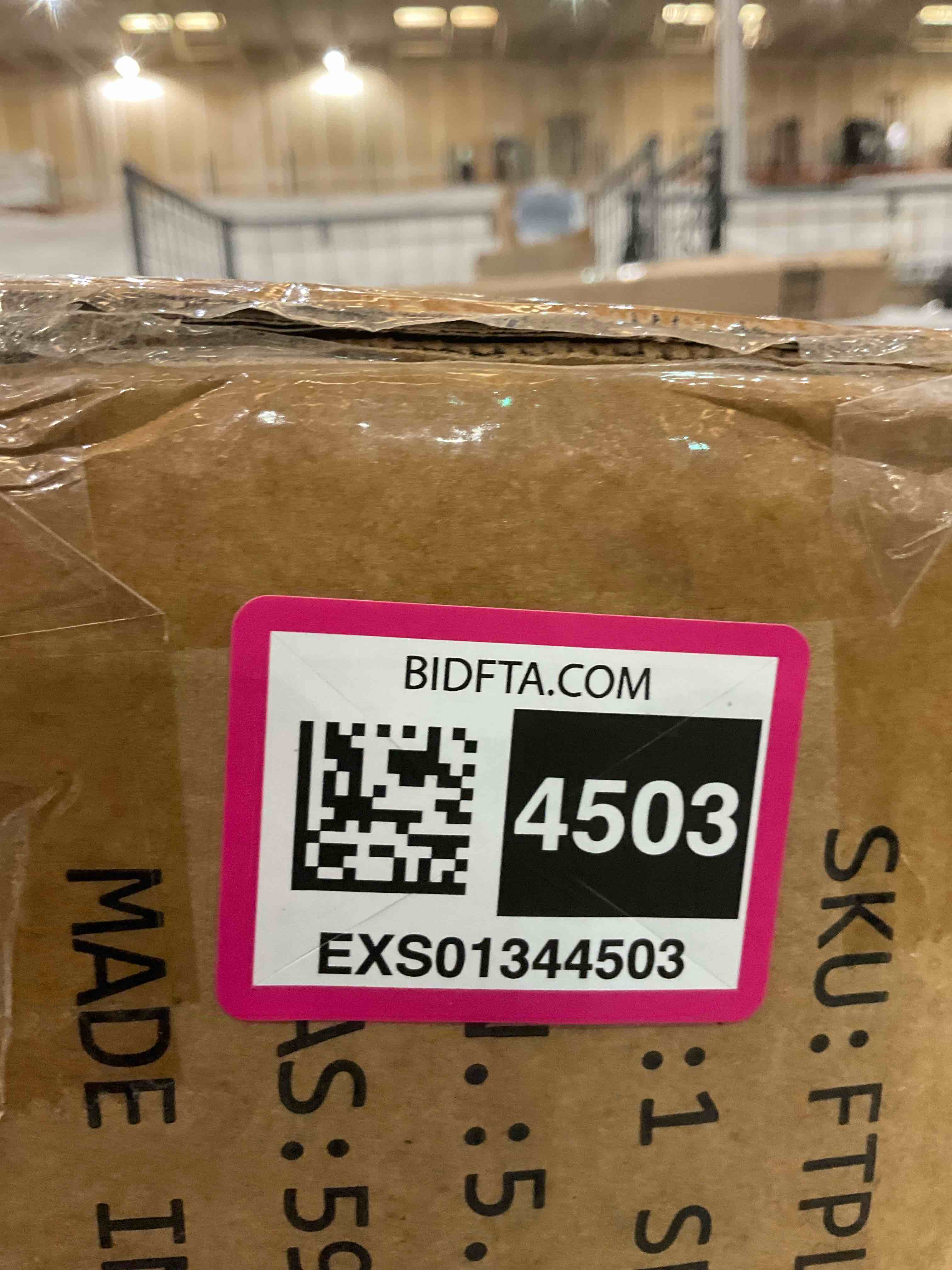 https://s3.amazonaws.com/lotting-images-prod/BargainHunt/EXS01344503_1711731700786.jpeg