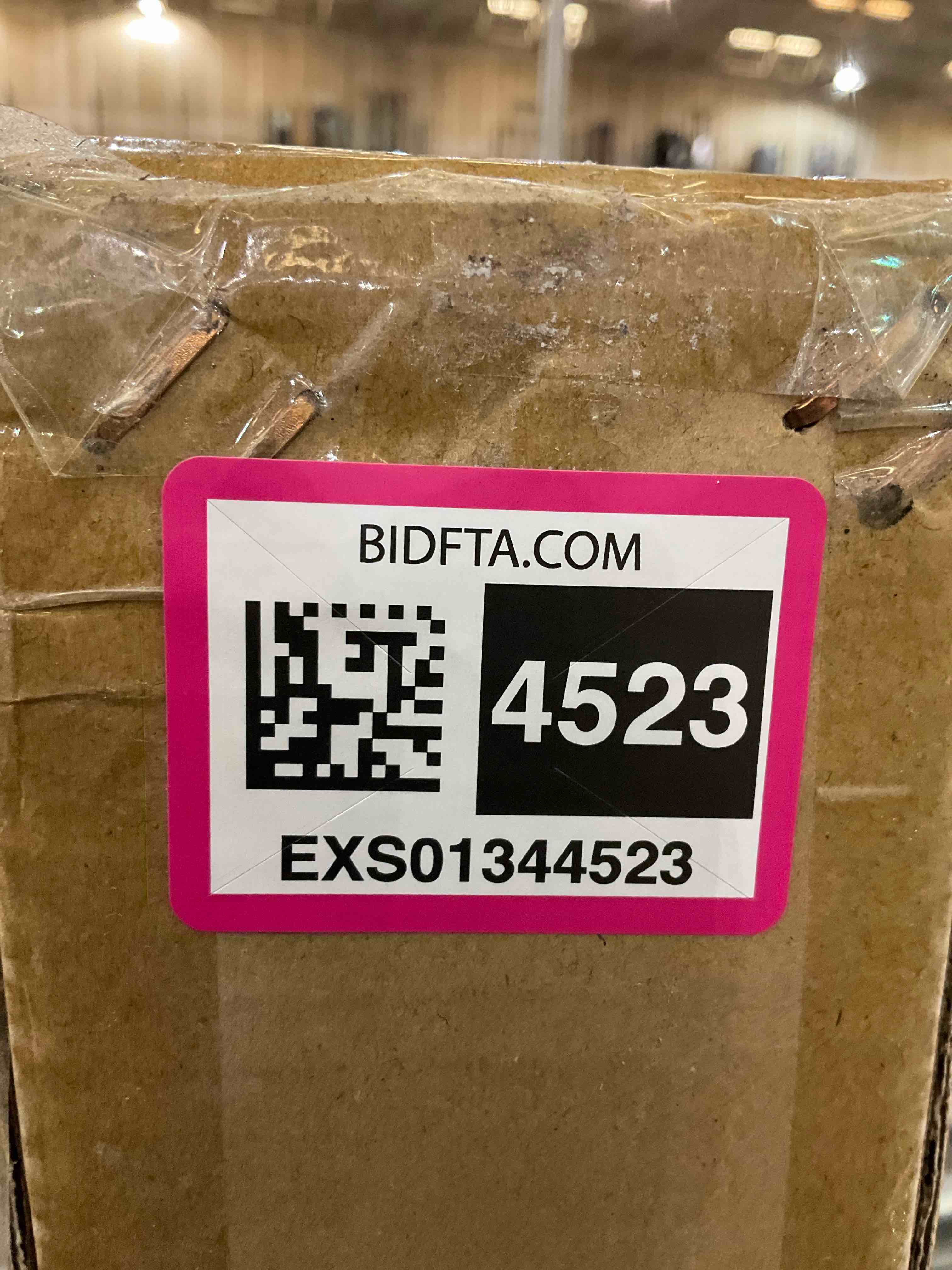 https://s3.amazonaws.com/lotting-images-prod/BargainHunt/EXS01344523_1711736907544.jpeg