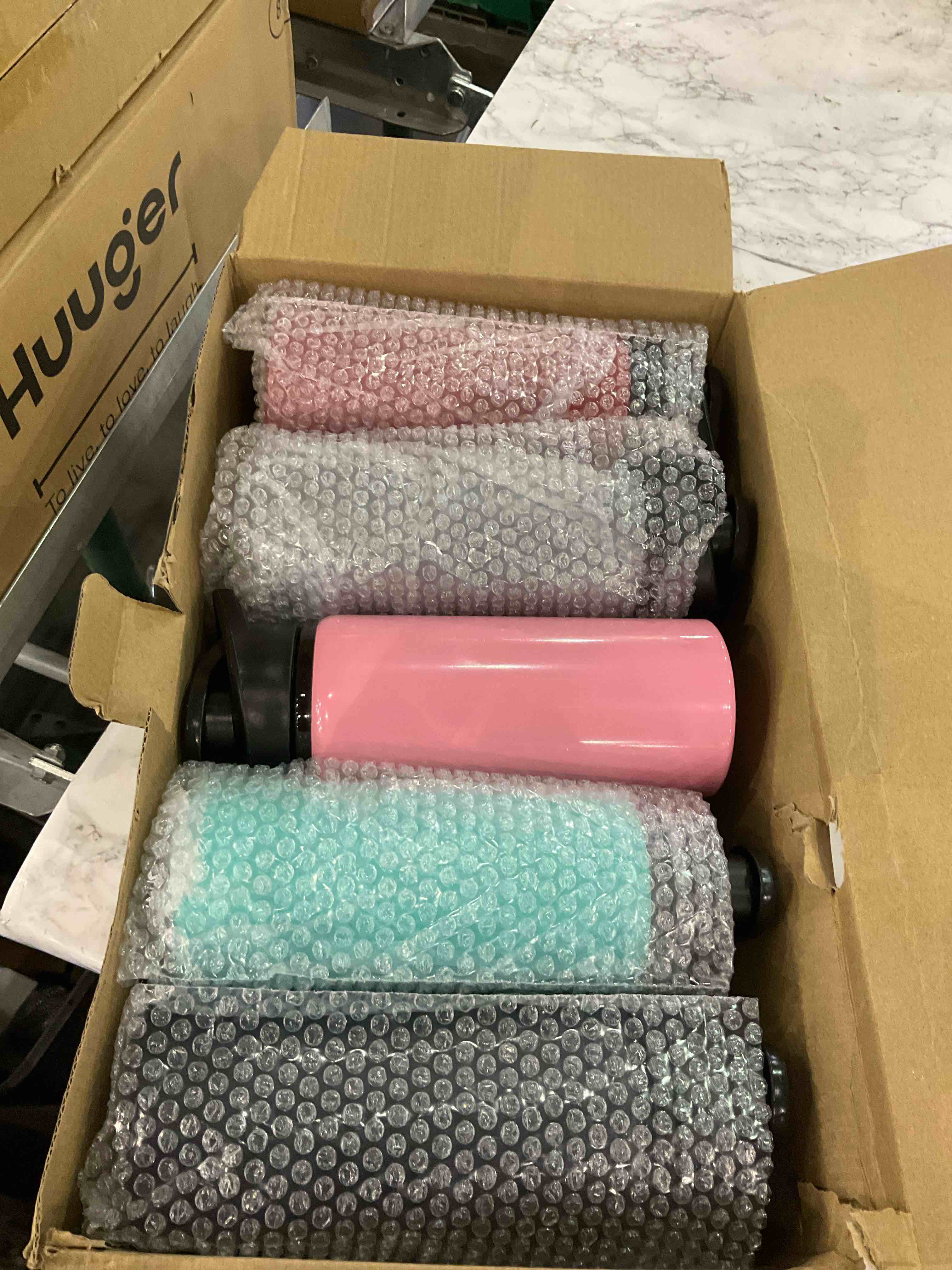 https://s3.amazonaws.com/lotting-images-prod/BargainHunt/EXS01344565_1711973402547.jpeg