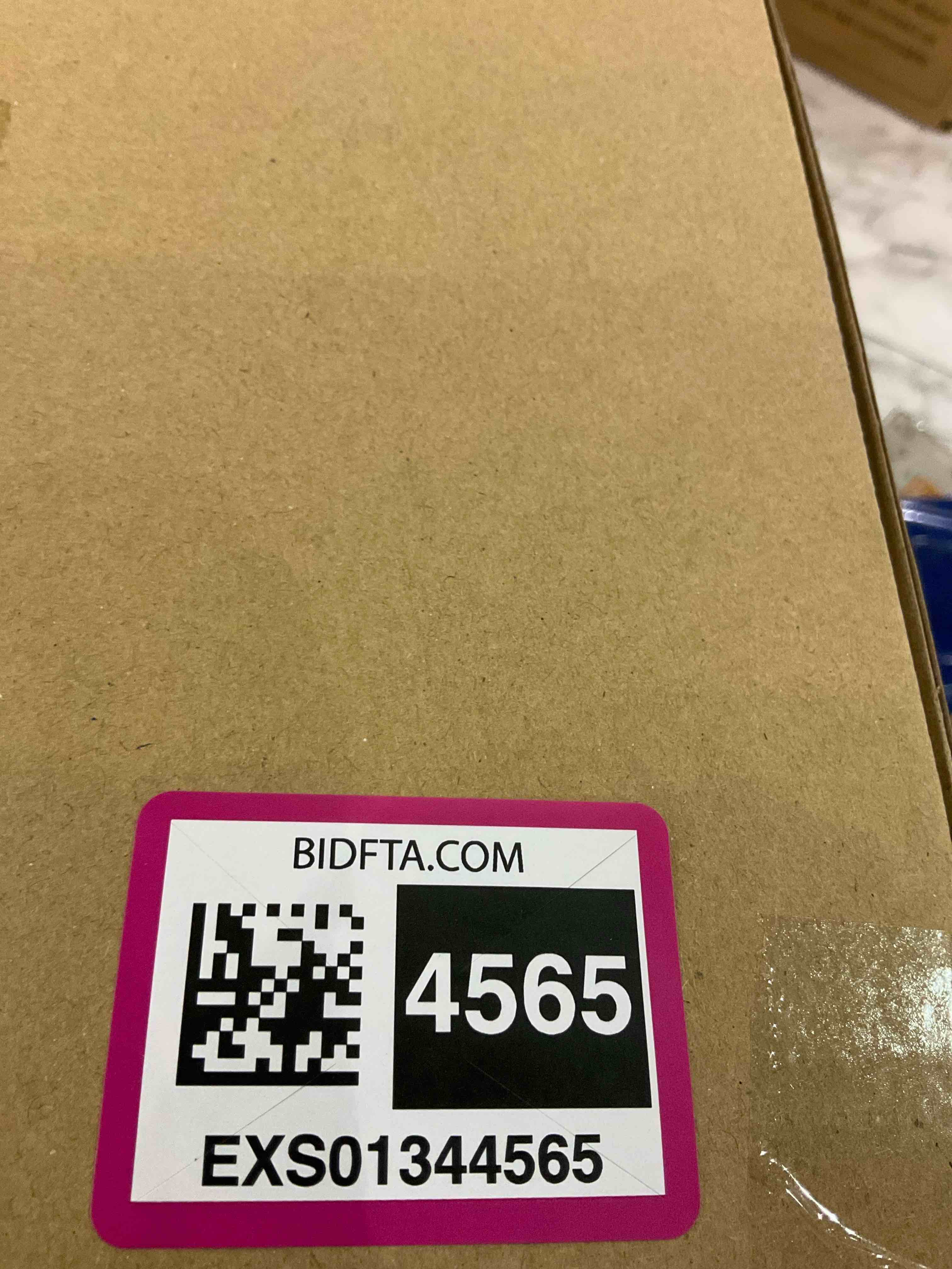 https://s3.amazonaws.com/lotting-images-prod/BargainHunt/EXS01344565_1711973444437.jpeg