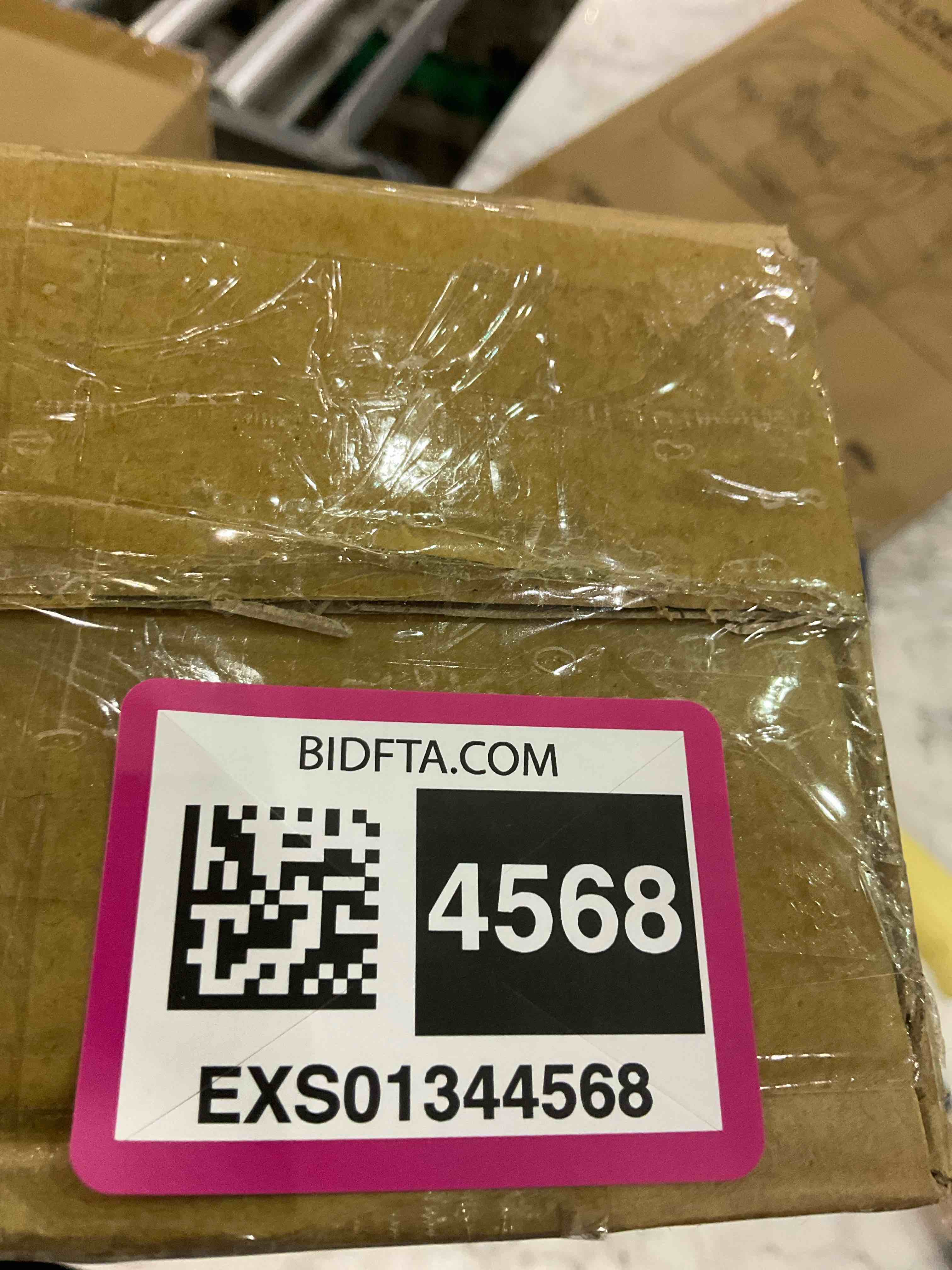 https://s3.amazonaws.com/lotting-images-prod/BargainHunt/EXS01344568_1711973677238.jpeg
