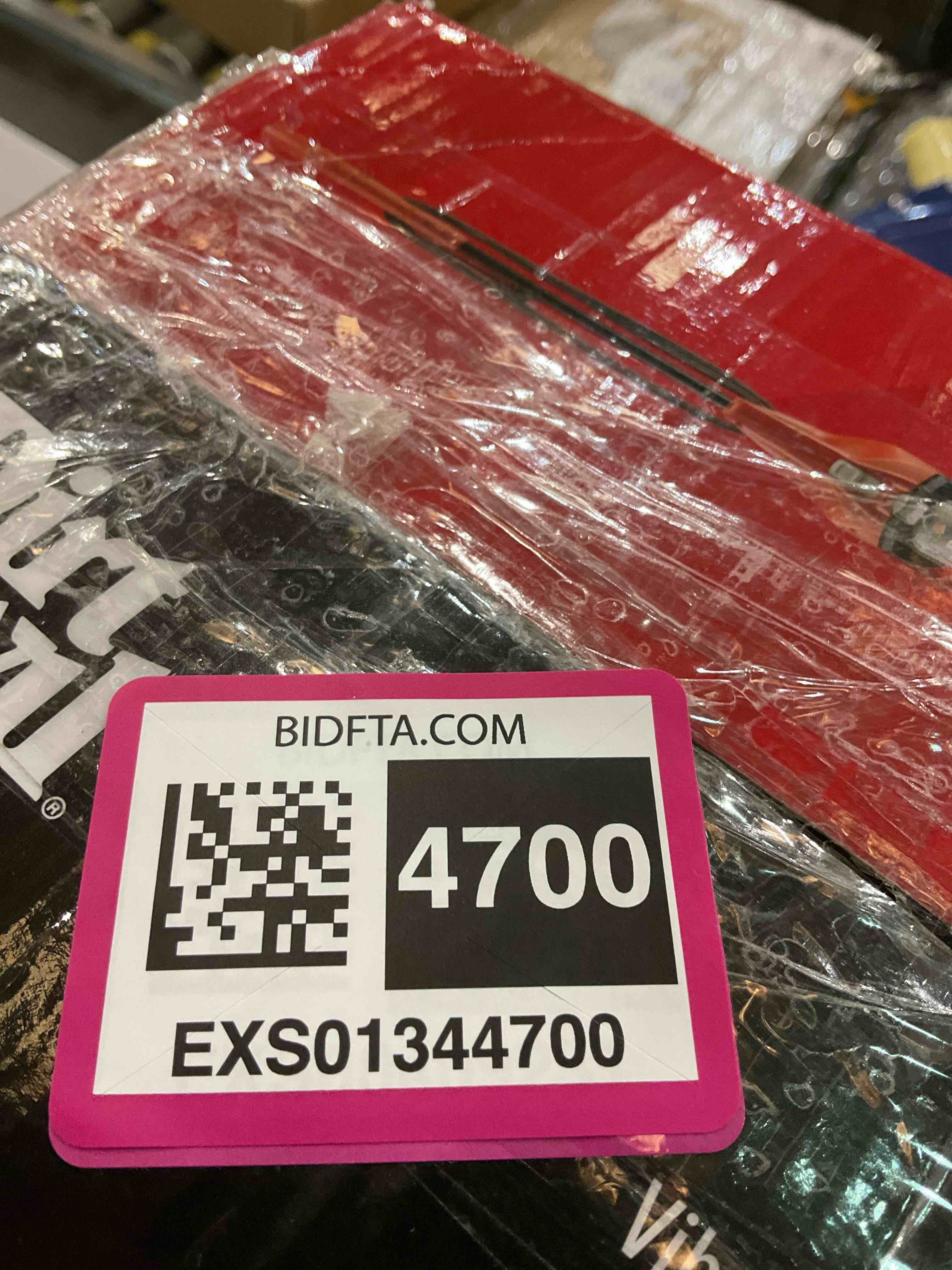 https://s3.amazonaws.com/lotting-images-prod/BargainHunt/EXS01344700_1711998023016.jpeg