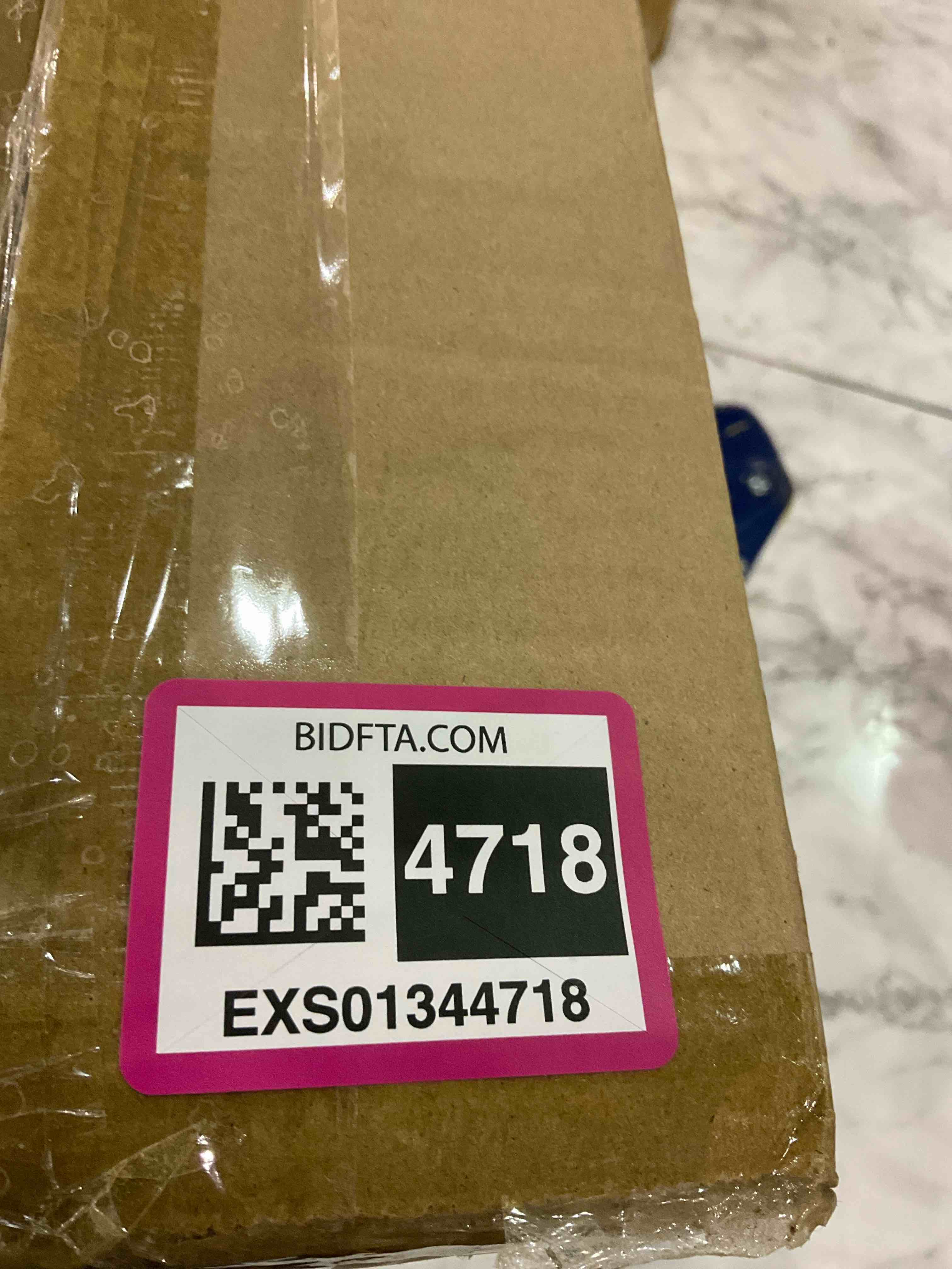 https://s3.amazonaws.com/lotting-images-prod/BargainHunt/EXS01344718_1712057862697.jpeg