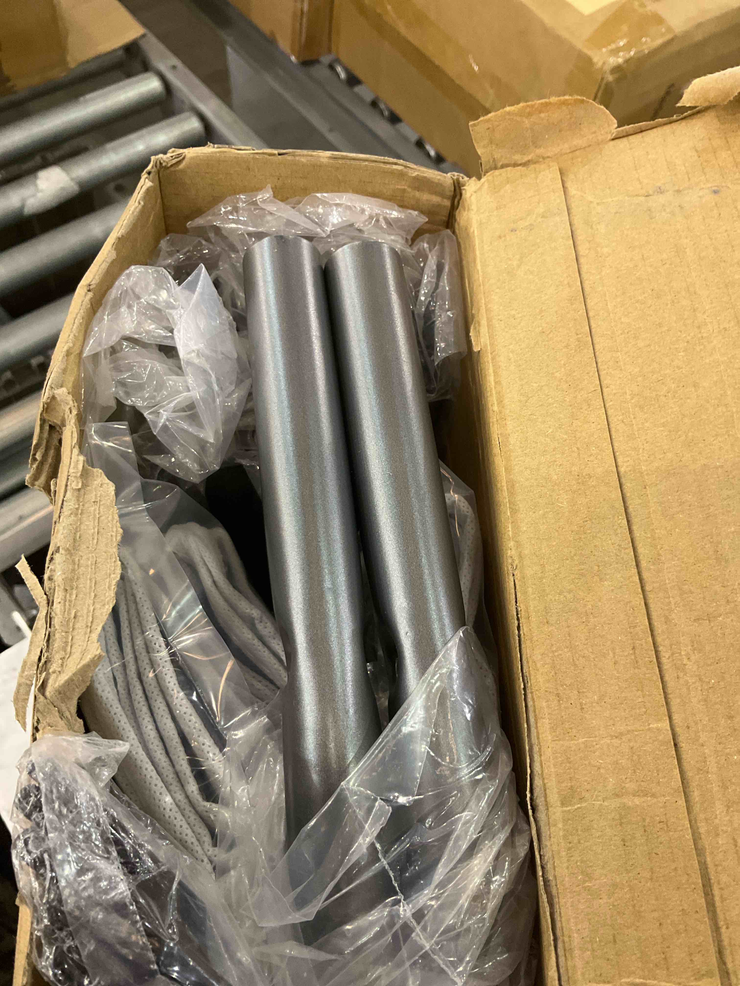 https://s3.amazonaws.com/lotting-images-prod/BargainHunt/EXS01344794_1712068898764.jpeg