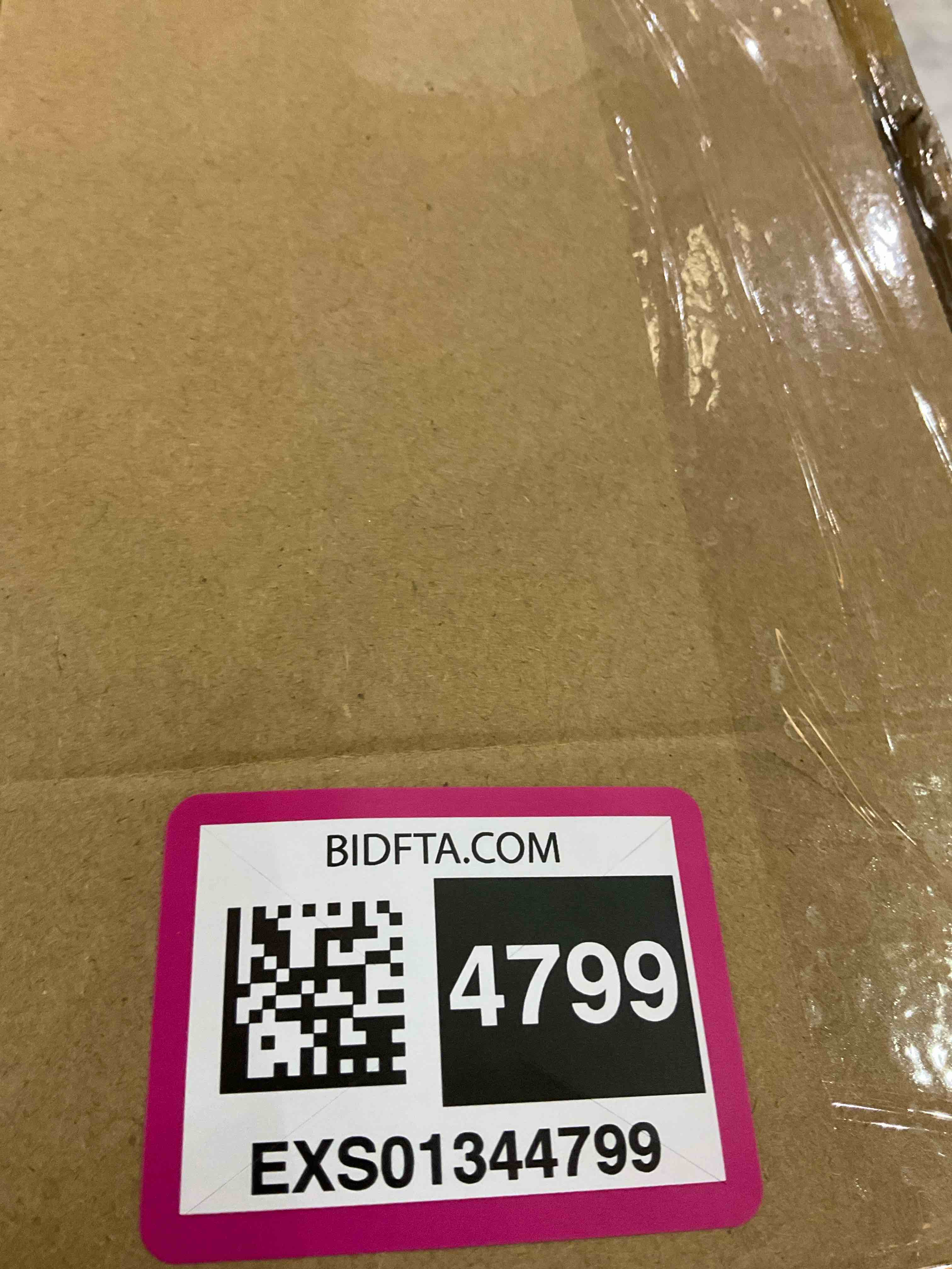 https://s3.amazonaws.com/lotting-images-prod/BargainHunt/EXS01344799_1712069369321.jpeg