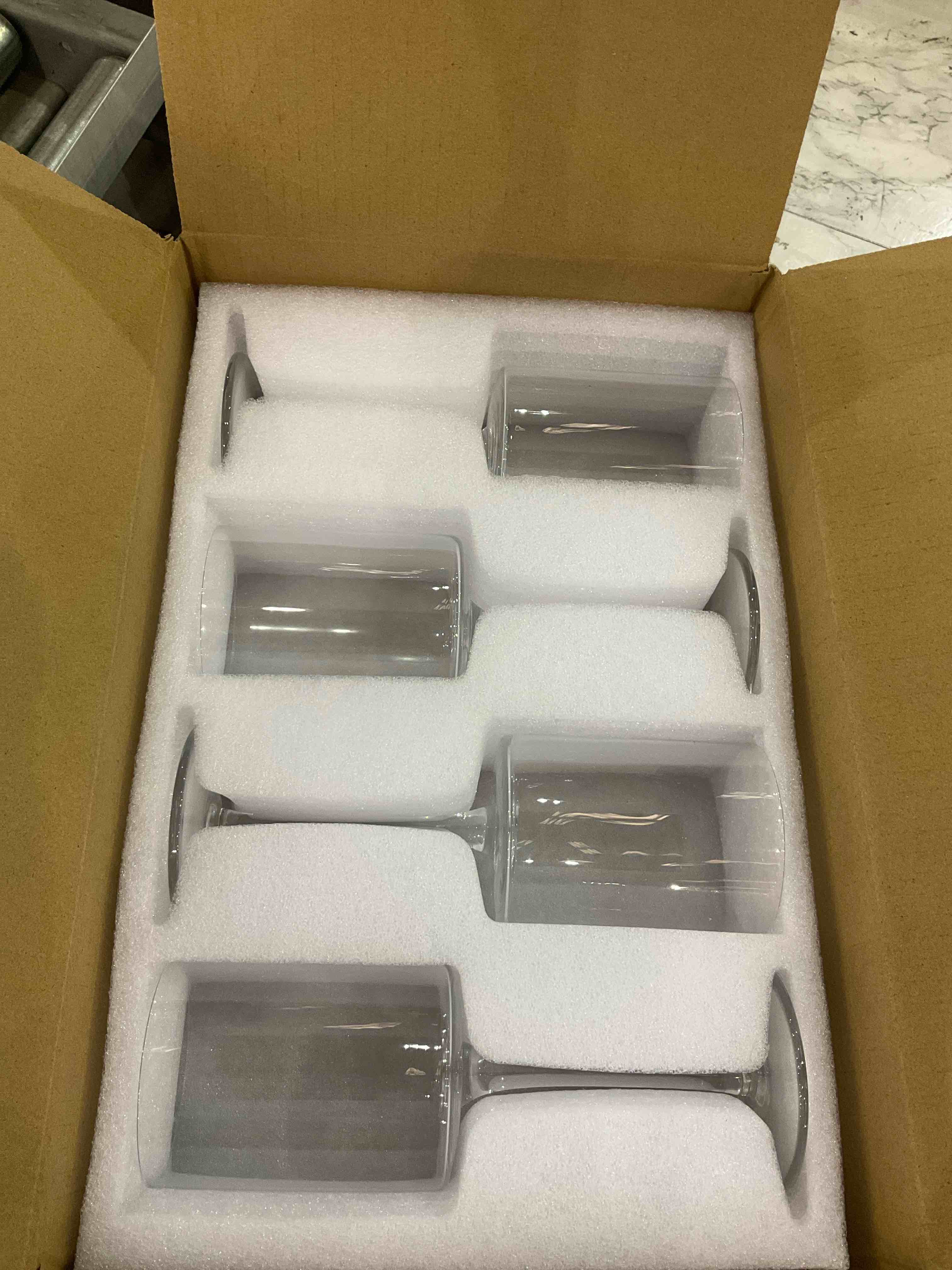 https://s3.amazonaws.com/lotting-images-prod/BargainHunt/EXS01344879_1712146708865.jpeg