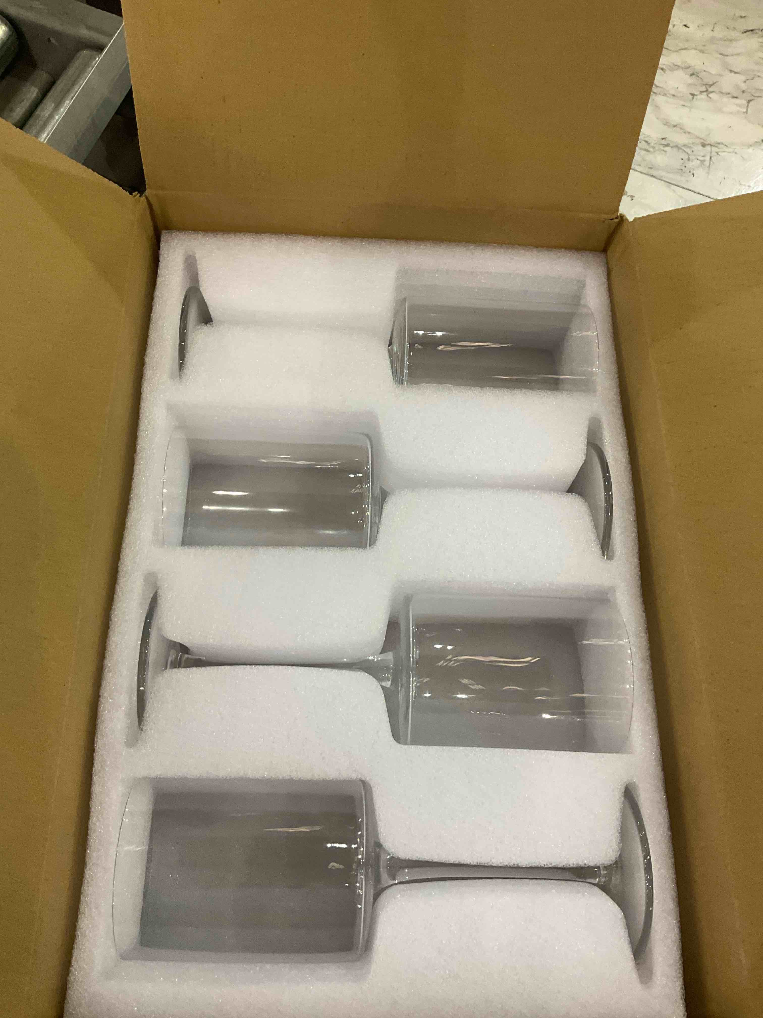 https://s3.amazonaws.com/lotting-images-prod/BargainHunt/EXS01344879_1712146710029.jpeg