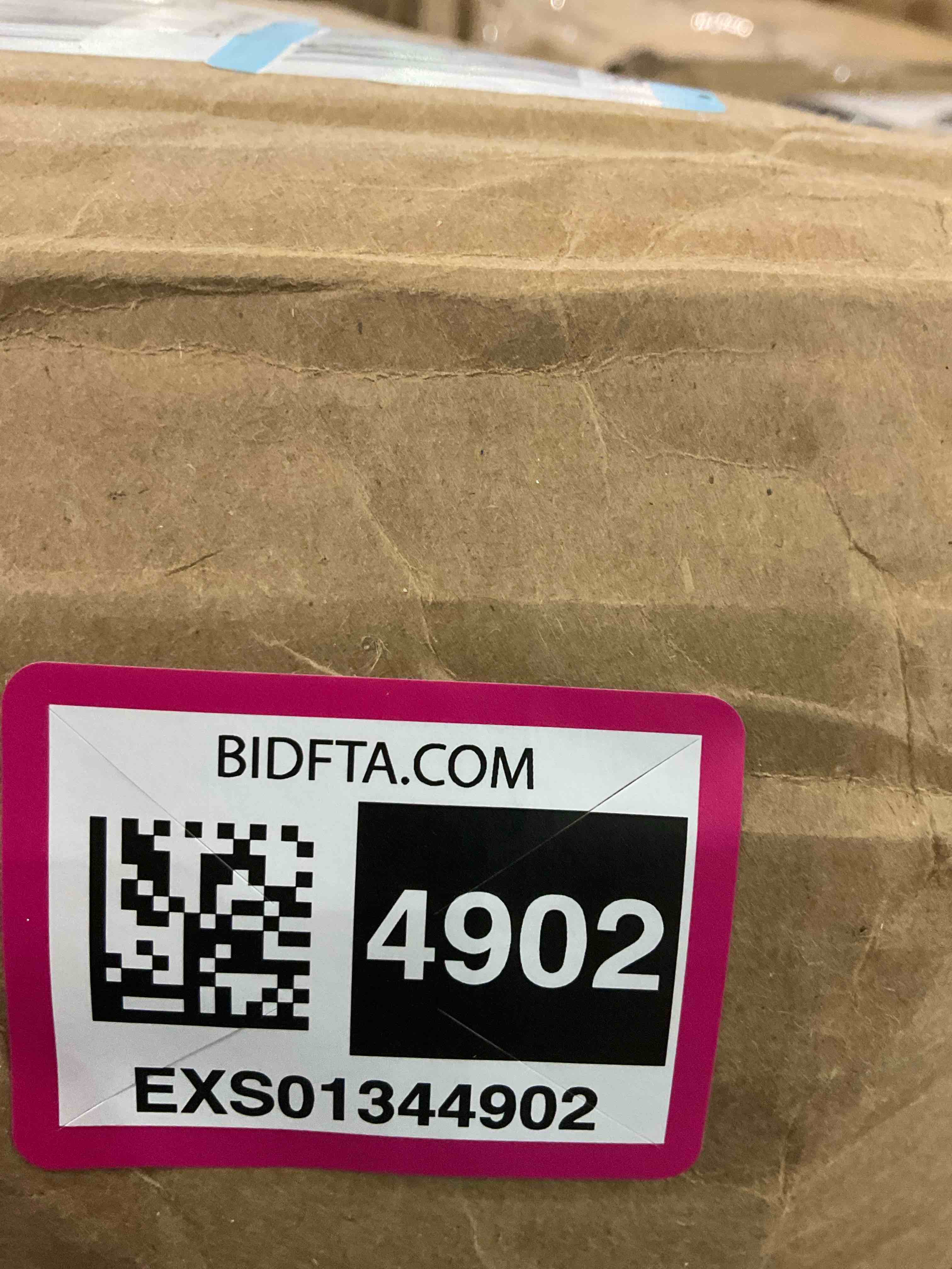 https://s3.amazonaws.com/lotting-images-prod/BargainHunt/EXS01344902_1712152033892.jpeg