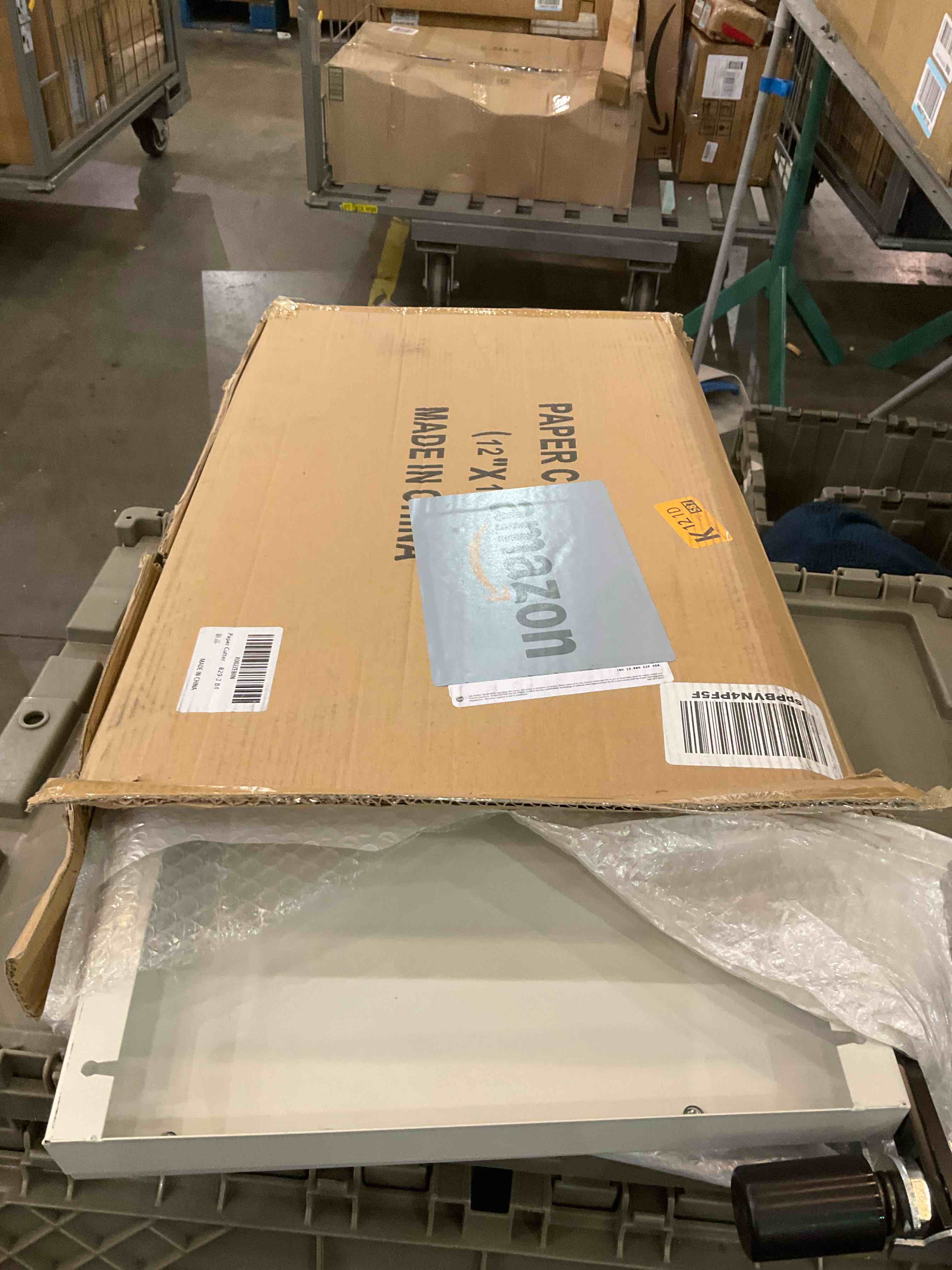 https://s3.amazonaws.com/lotting-images-prod/BargainHunt/EXS01344915_1712154404352.jpeg