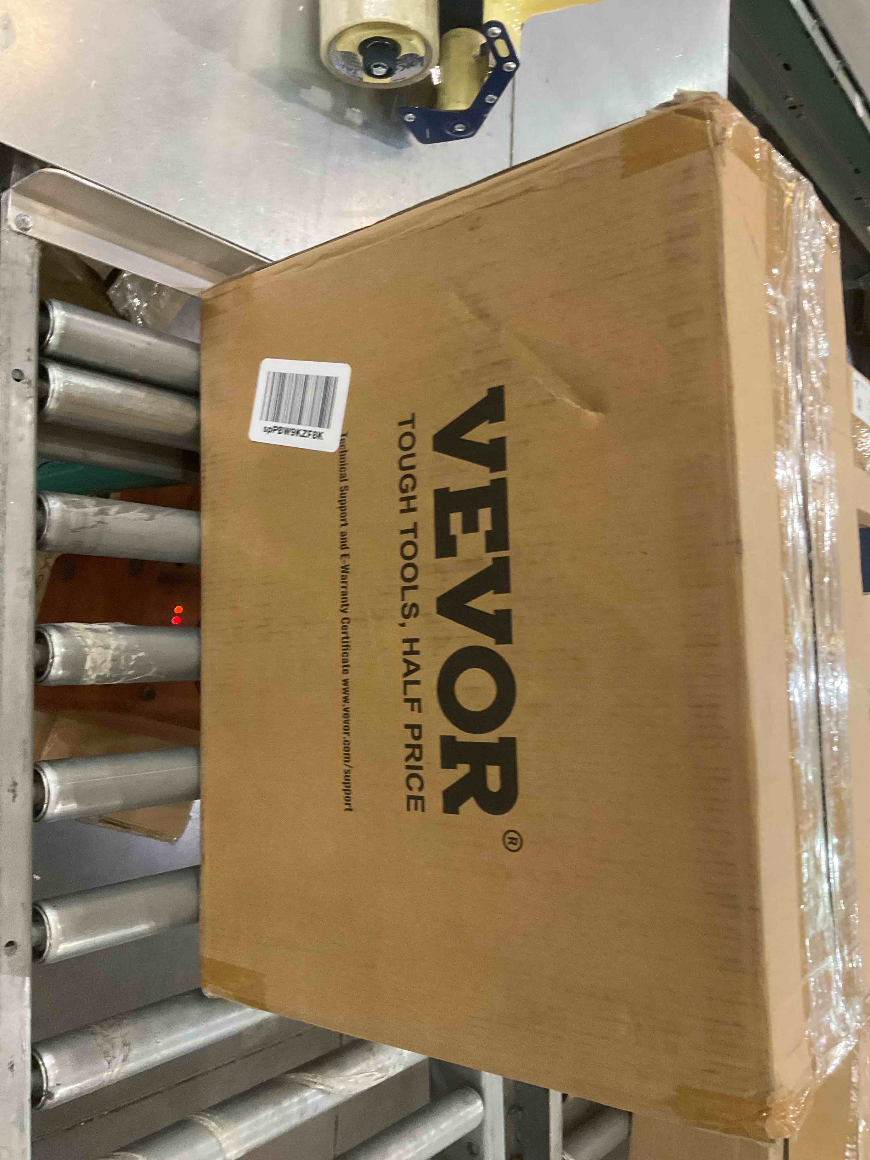 https://s3.amazonaws.com/lotting-images-prod/BargainHunt/EXS01345421_1711120591447.jpeg