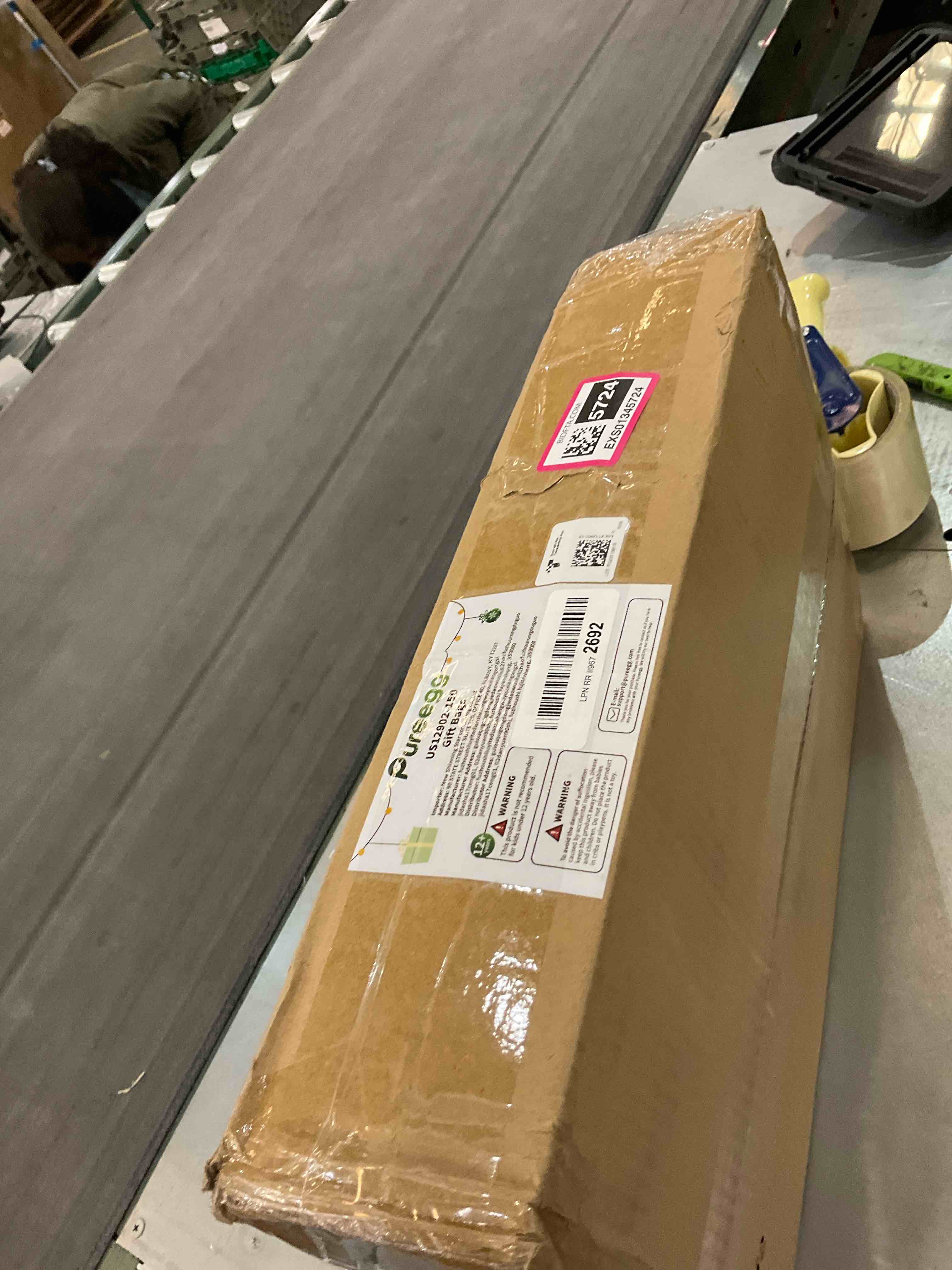 https://s3.amazonaws.com/lotting-images-prod/BargainHunt/EXS01345724_1710261560914.jpeg