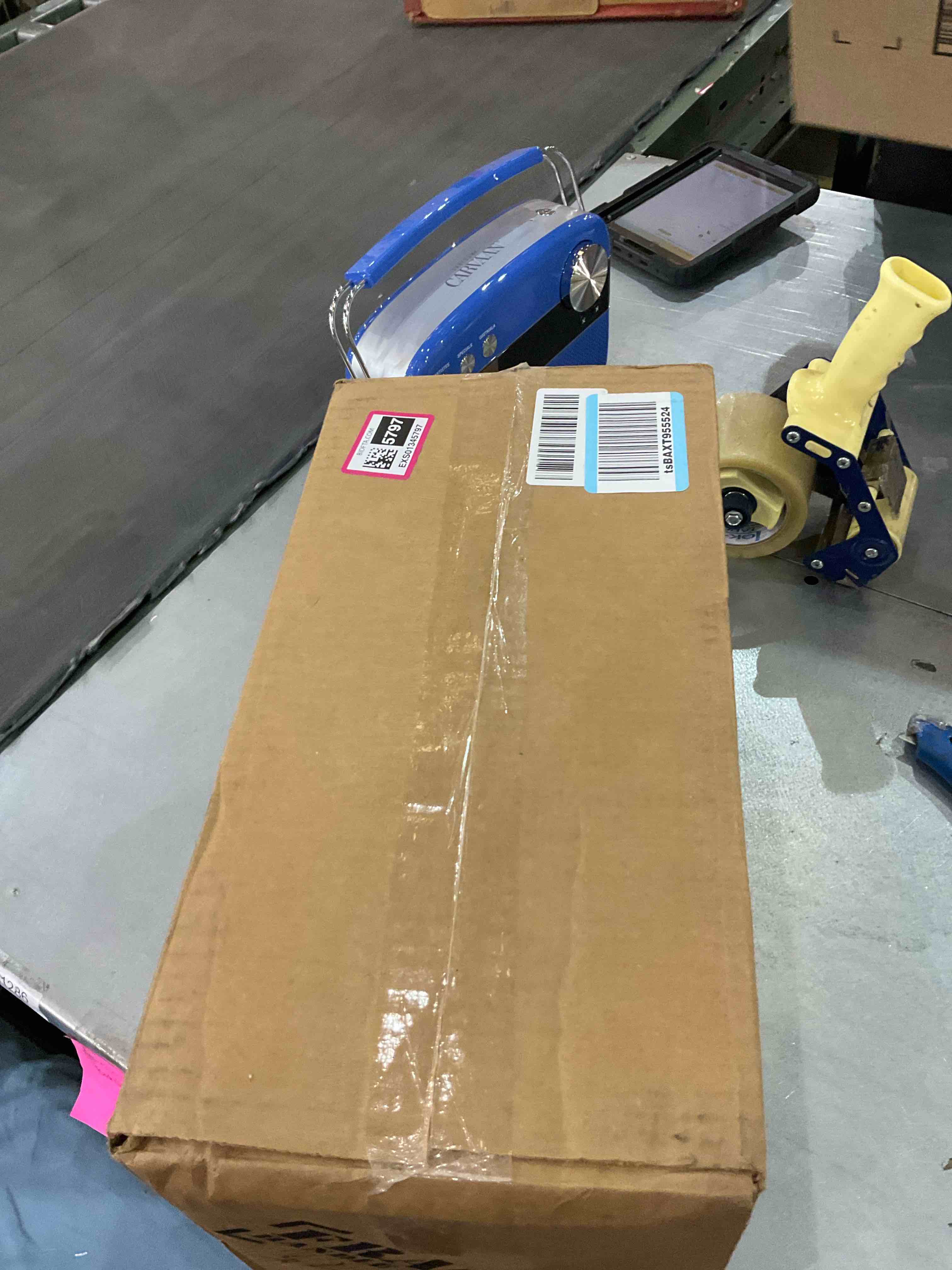 https://s3.amazonaws.com/lotting-images-prod/BargainHunt/EXS01345797_1710337532739.jpeg