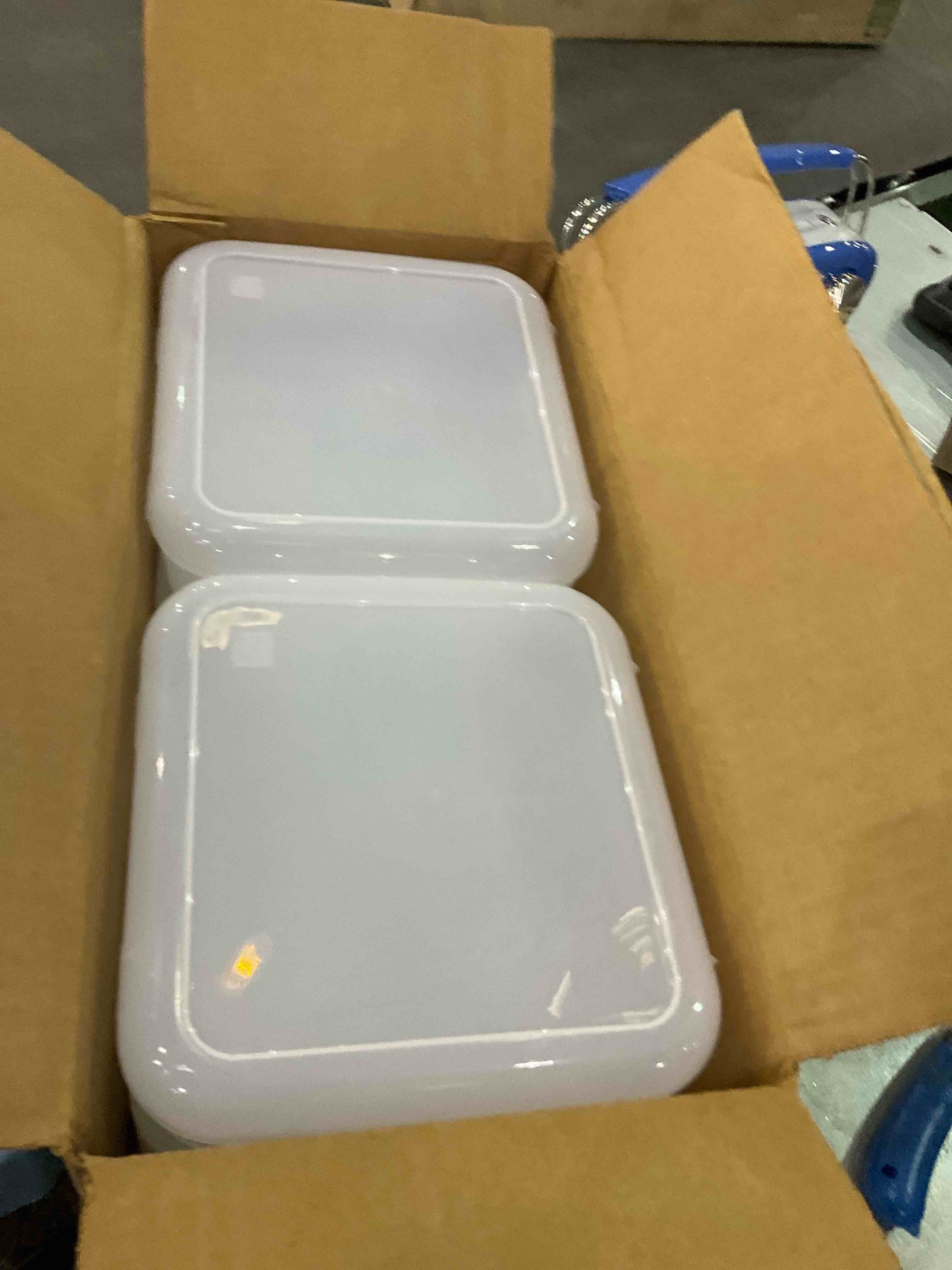 https://s3.amazonaws.com/lotting-images-prod/BargainHunt/EXS01345797_1710337552026.jpeg