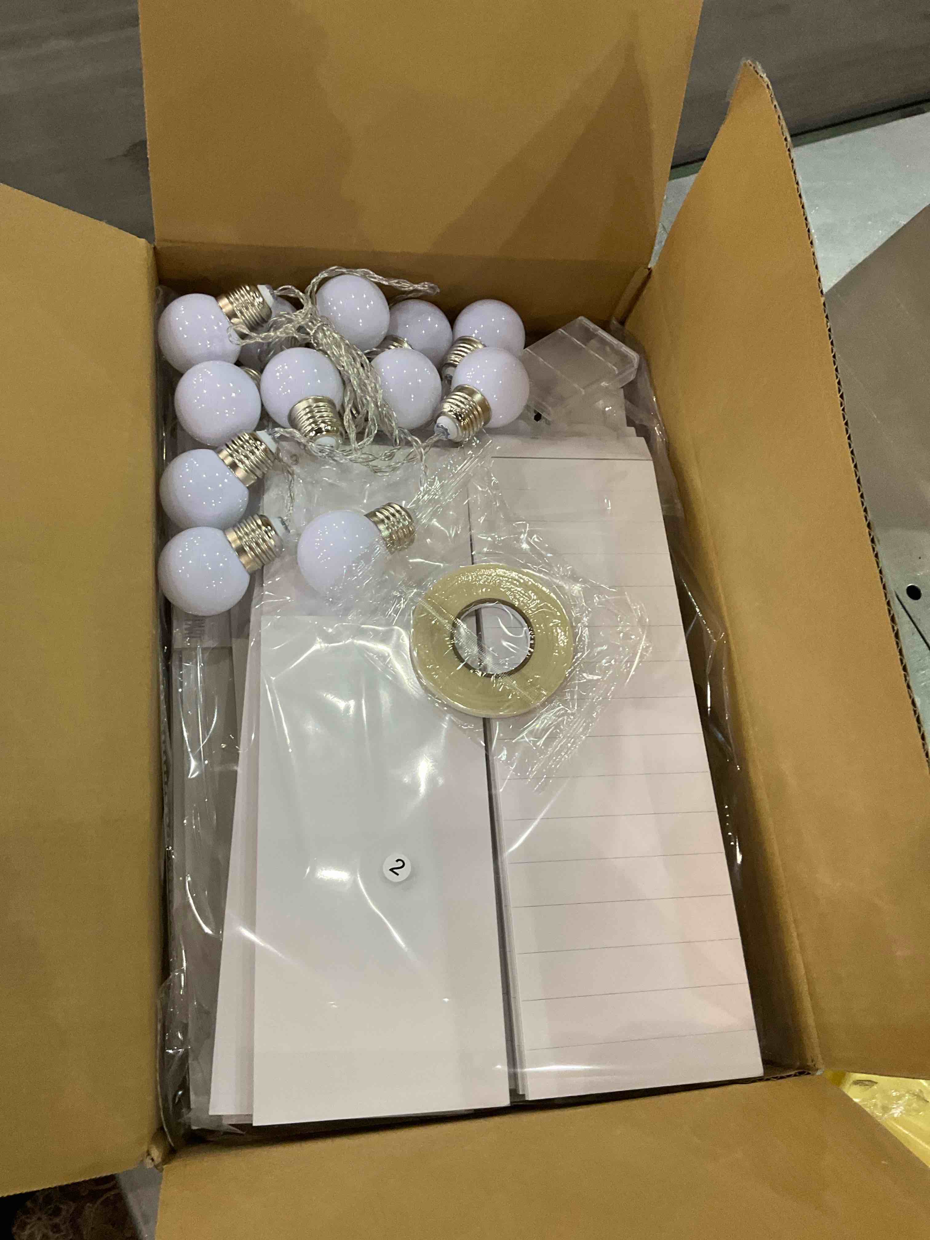 https://s3.amazonaws.com/lotting-images-prod/BargainHunt/EXS01345909_1710415174988.jpeg
