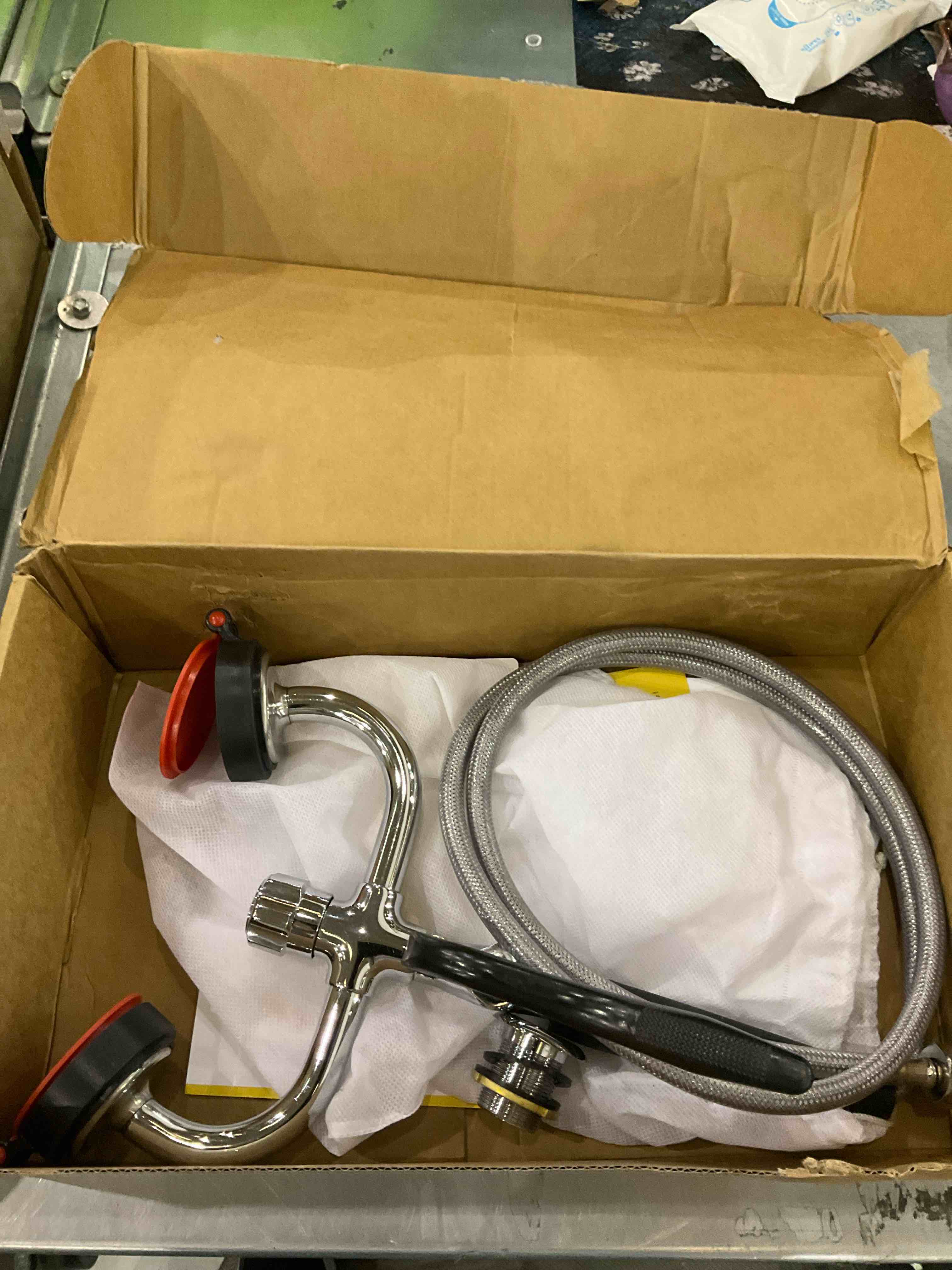 https://s3.amazonaws.com/lotting-images-prod/BargainHunt/EXS01346636_1709915403994.jpeg