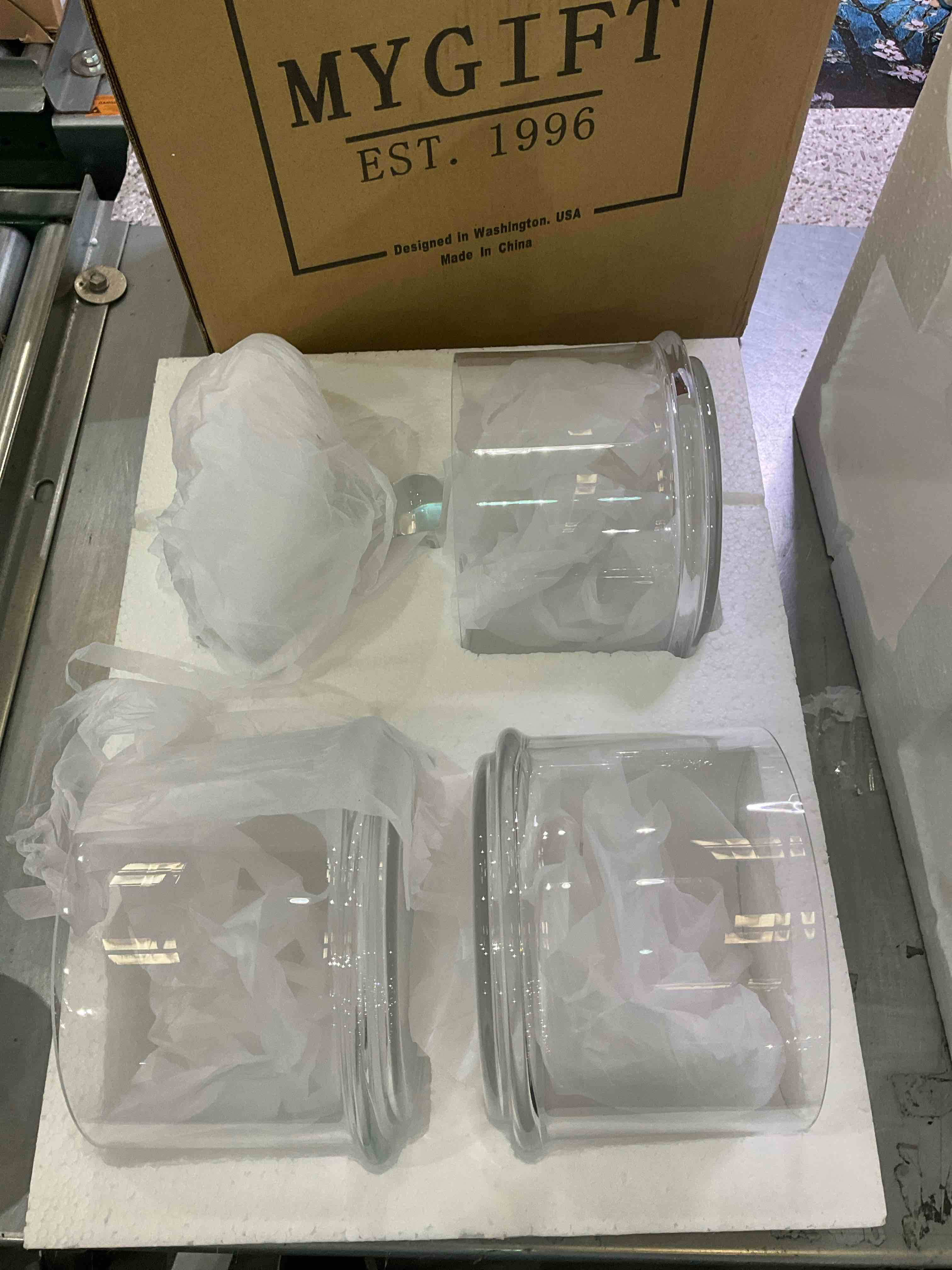 https://s3.amazonaws.com/lotting-images-prod/BargainHunt/EXS01346693_1709923598388.jpeg