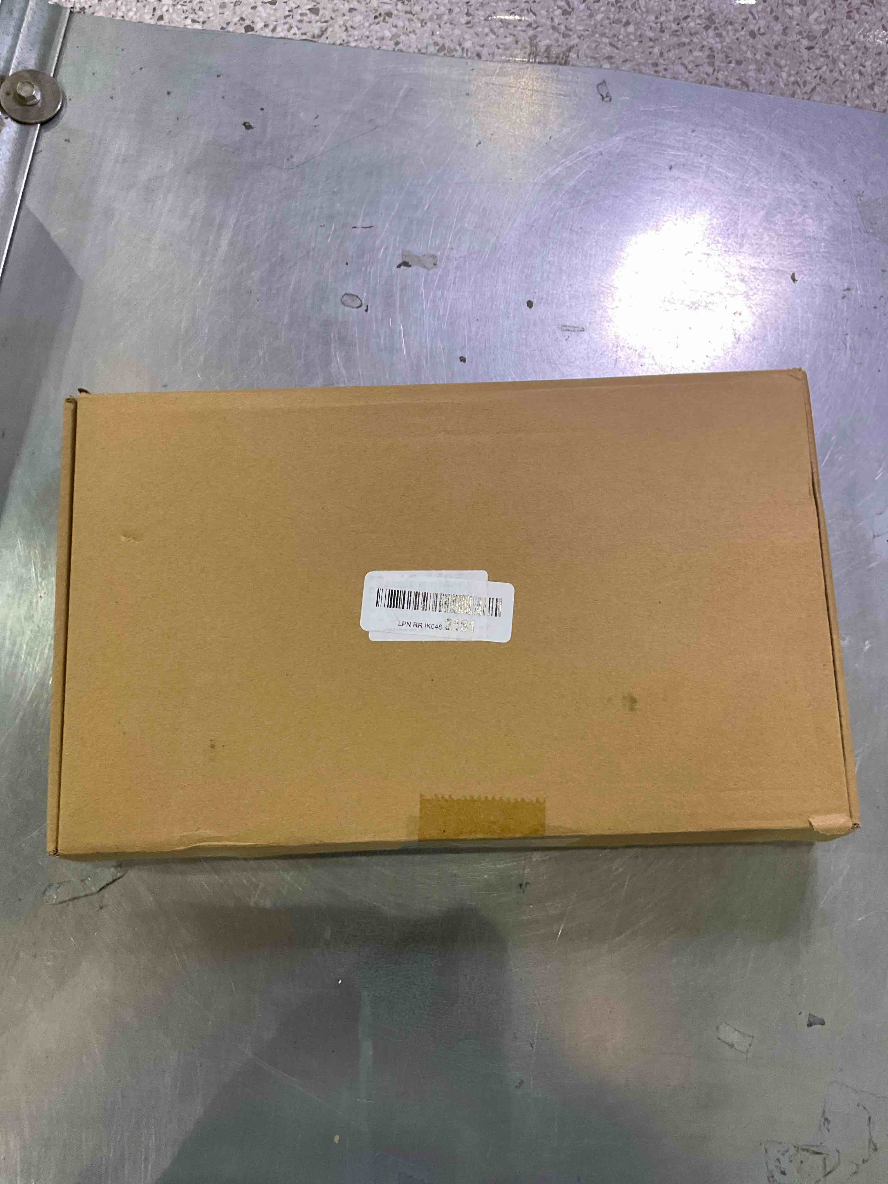 https://s3.amazonaws.com/lotting-images-prod/BargainHunt/EXS01346739_1709928795984.jpeg