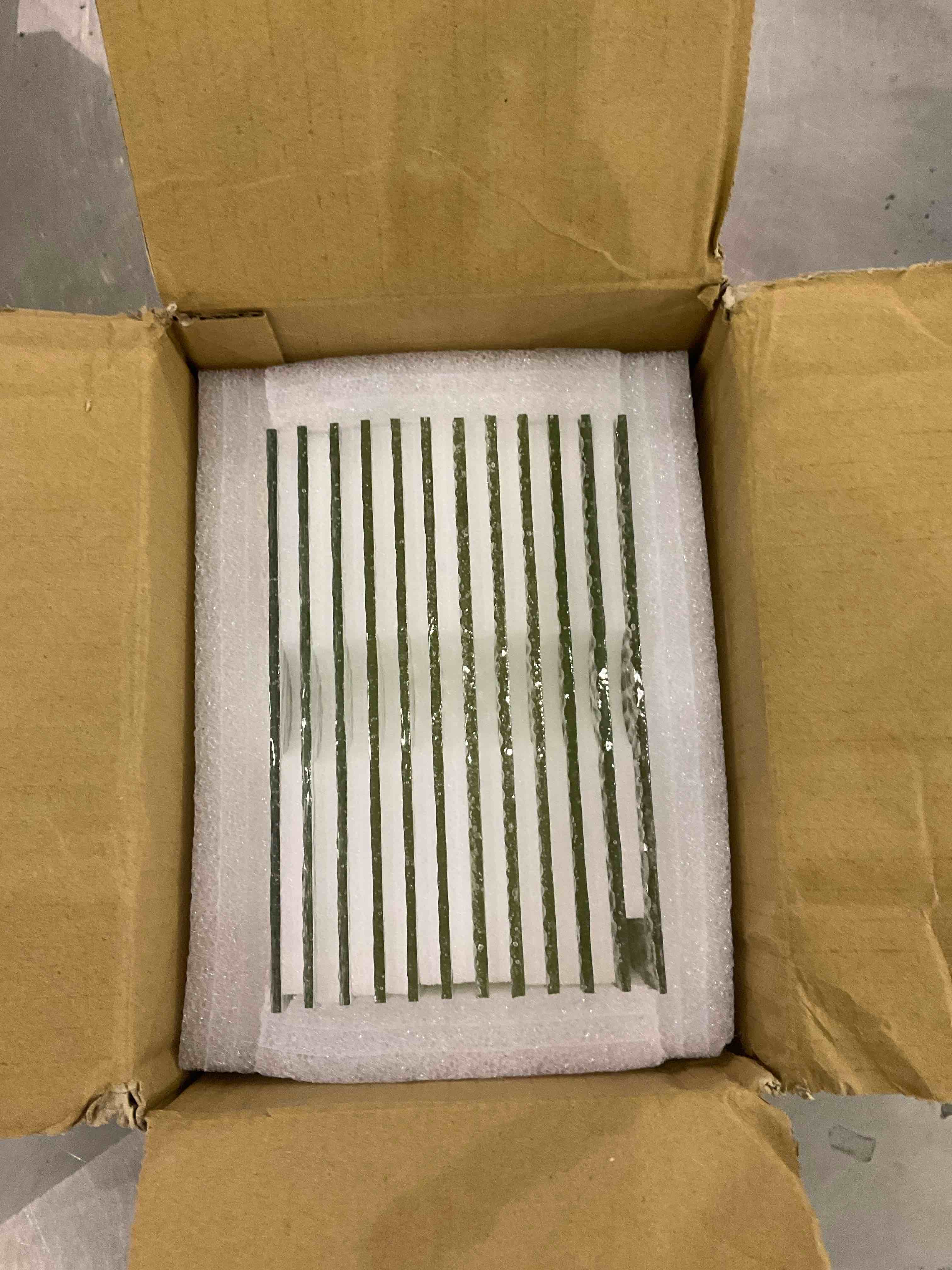 https://s3.amazonaws.com/lotting-images-prod/BargainHunt/EXS01346907_1710246441062.jpeg
