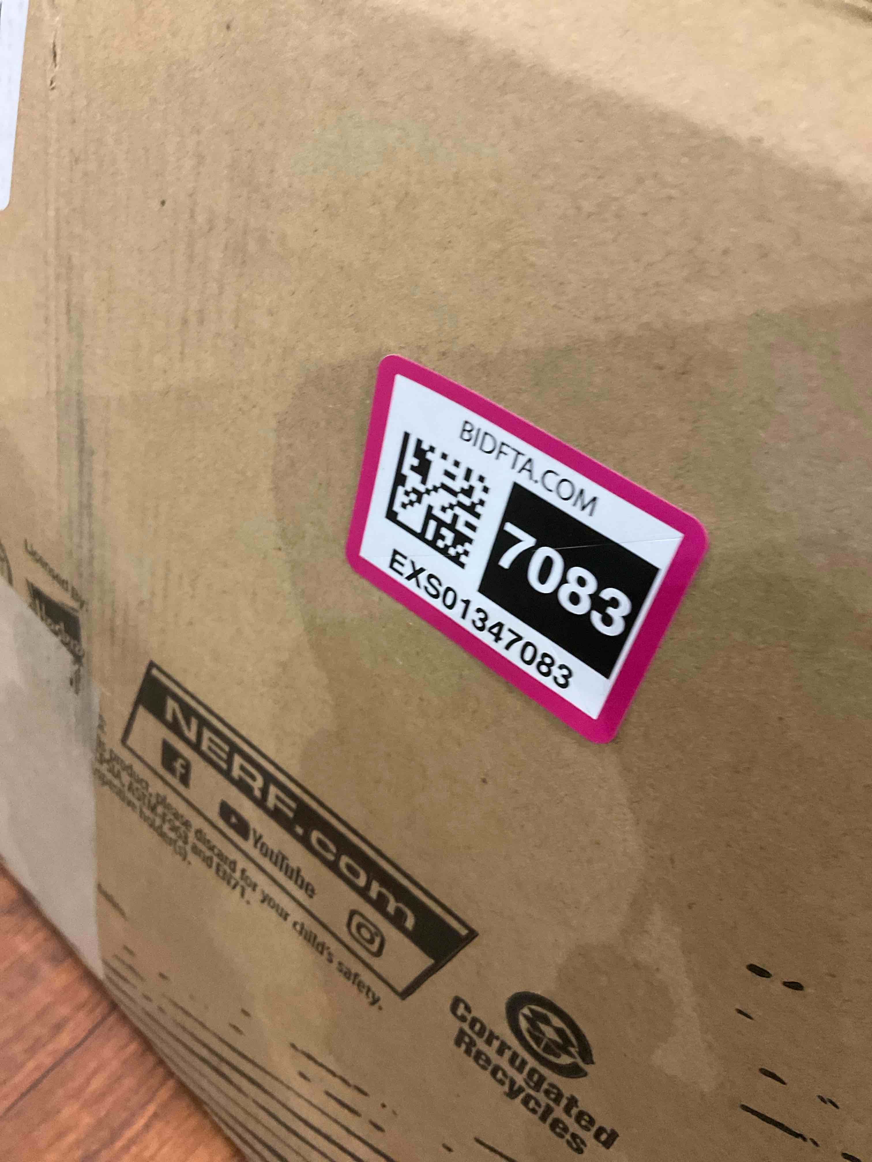https://s3.amazonaws.com/lotting-images-prod/BargainHunt/EXS01347083_1712599770725.jpeg