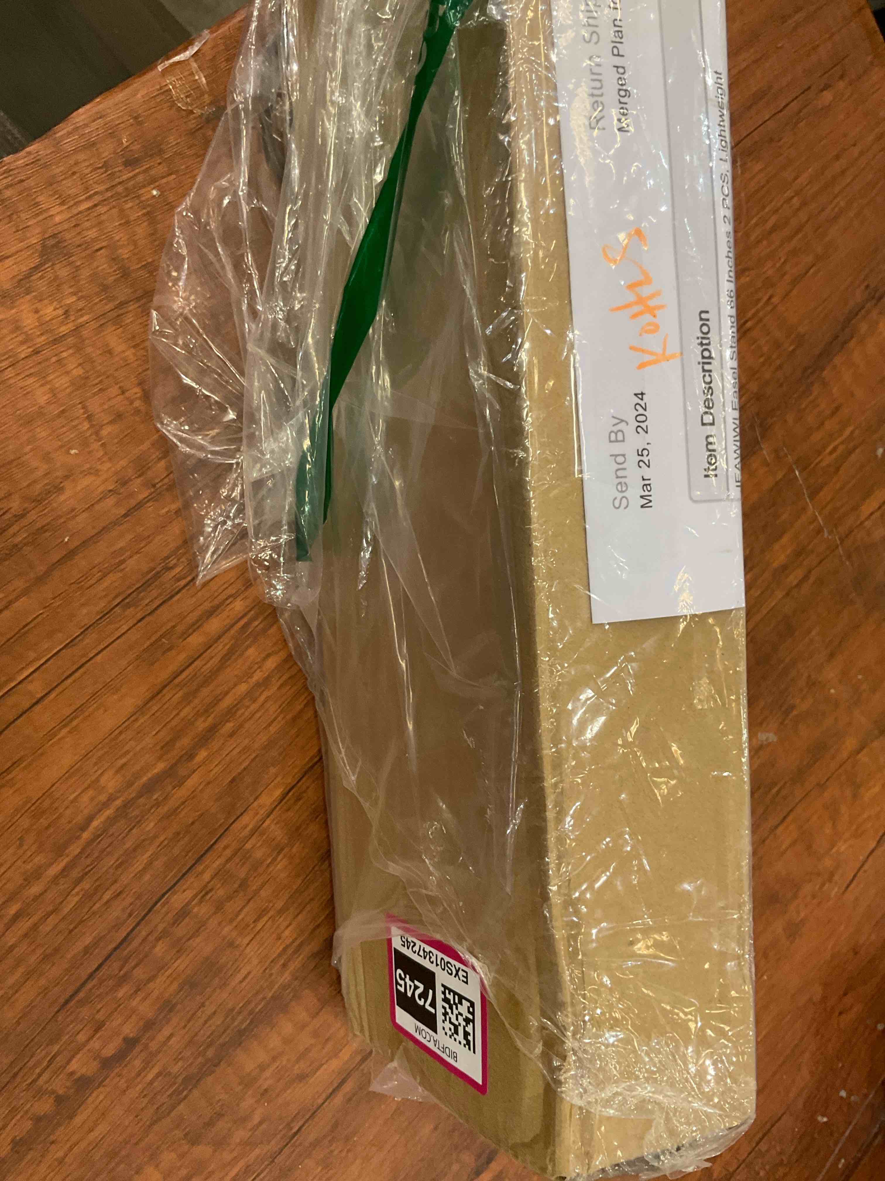 https://s3.amazonaws.com/lotting-images-prod/BargainHunt/EXS01347245_1712855378540.jpeg