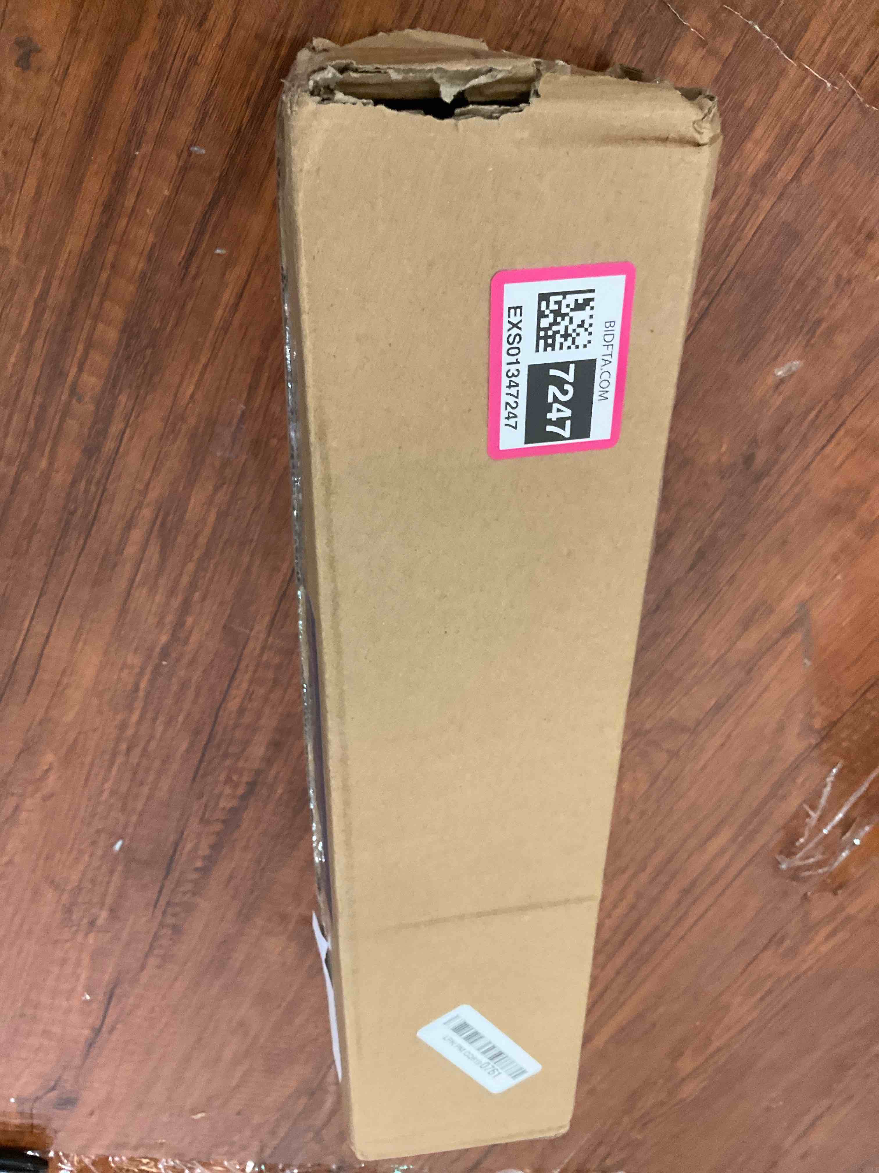 https://s3.amazonaws.com/lotting-images-prod/BargainHunt/EXS01347247_1712855706419.jpeg