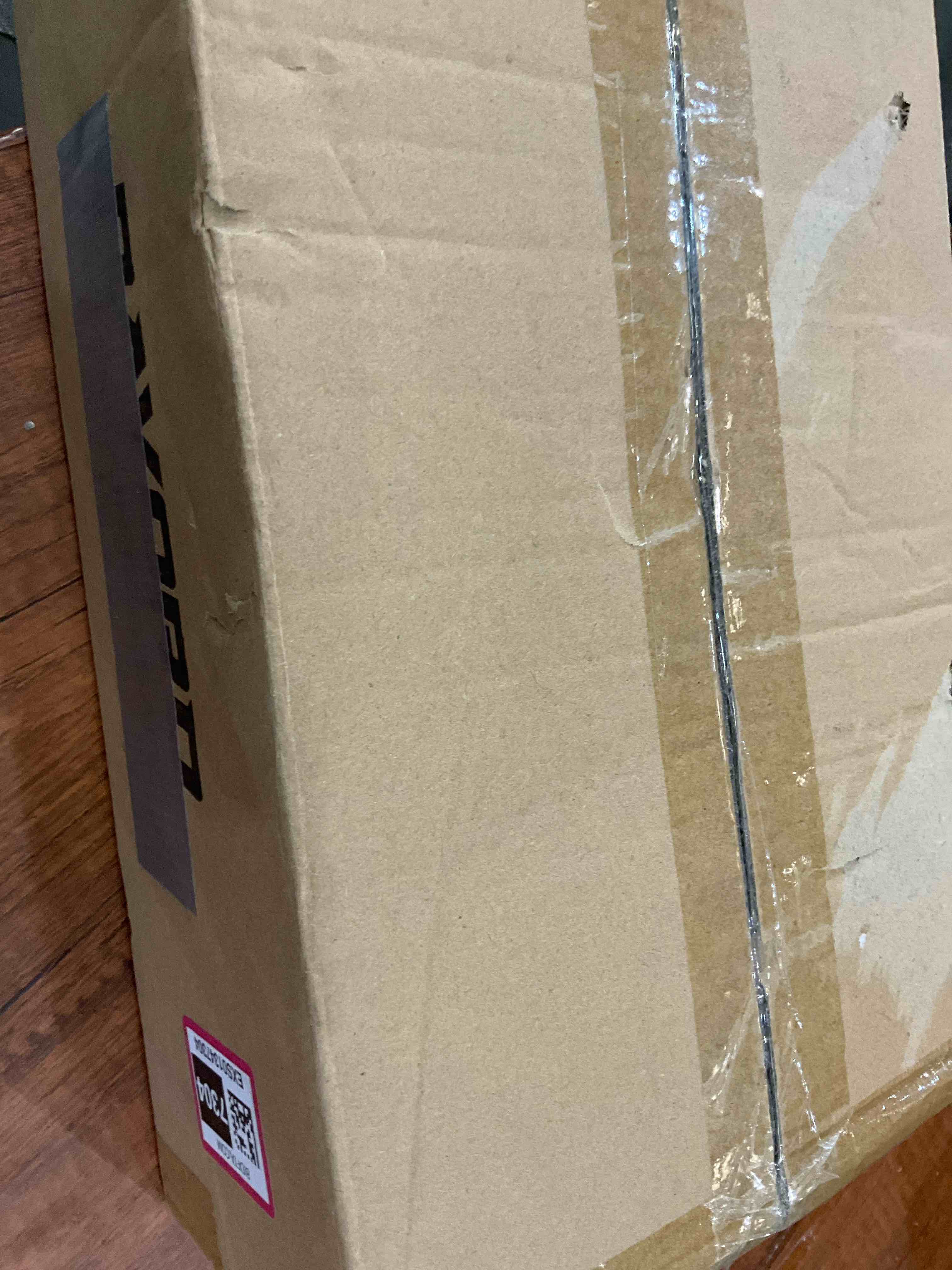 https://s3.amazonaws.com/lotting-images-prod/BargainHunt/EXS01347304_1712942092388.jpeg