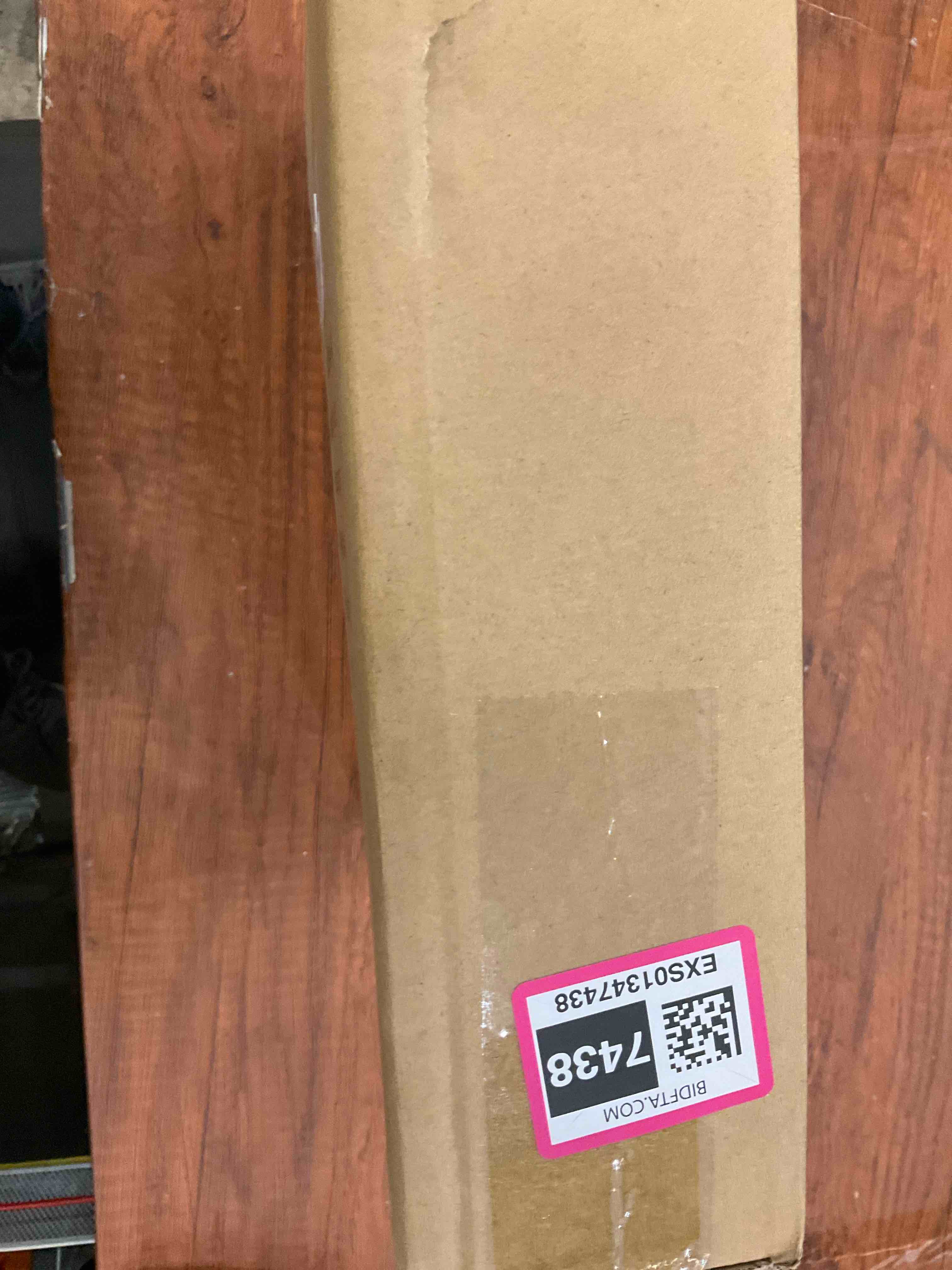 https://s3.amazonaws.com/lotting-images-prod/BargainHunt/EXS01347438_1713368065725.jpeg