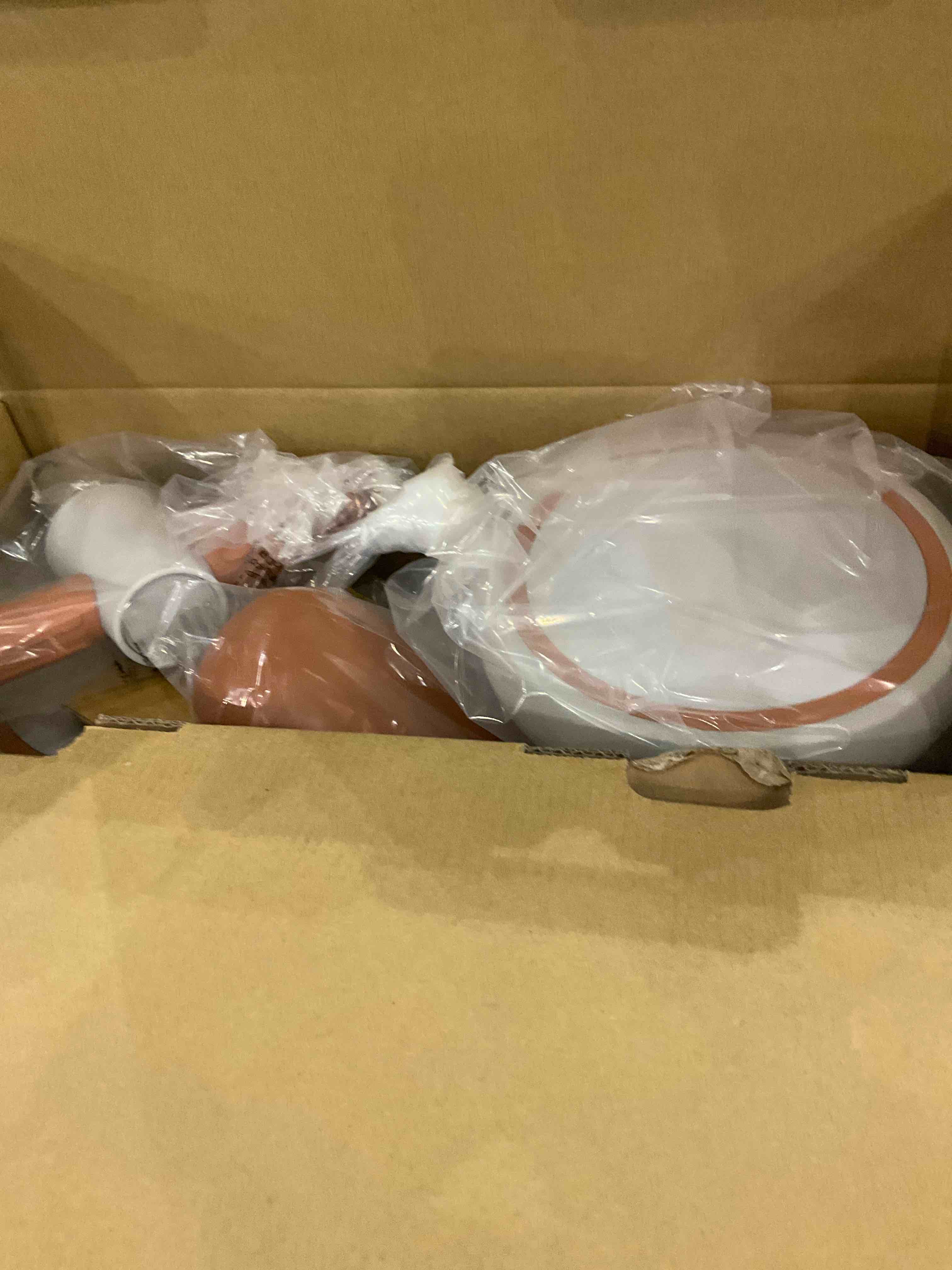 https://s3.amazonaws.com/lotting-images-prod/BargainHunt/EXS01347746_1709913758272.jpeg