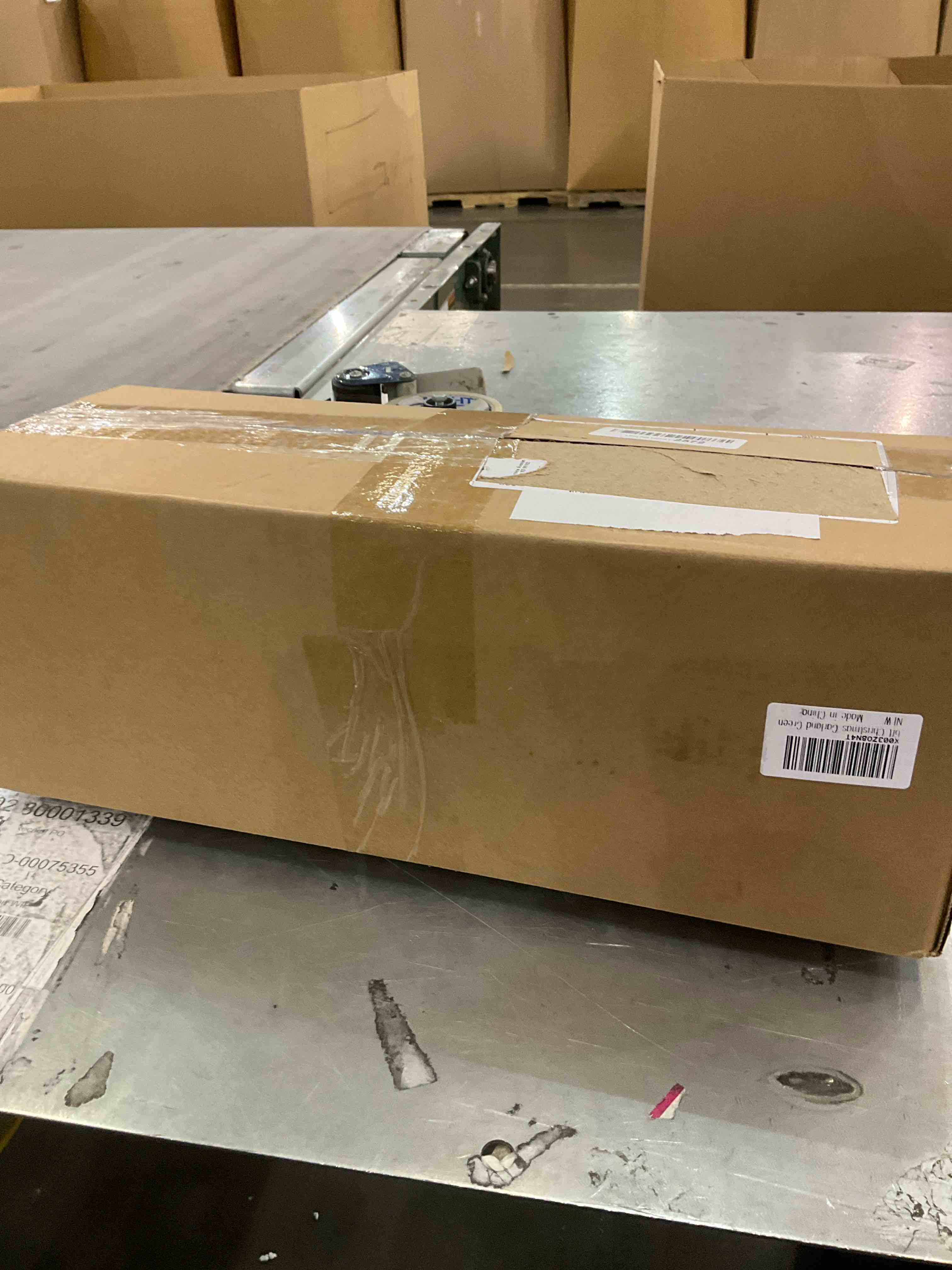 https://s3.amazonaws.com/lotting-images-prod/BargainHunt/EXS01347792_1709920745677.jpeg