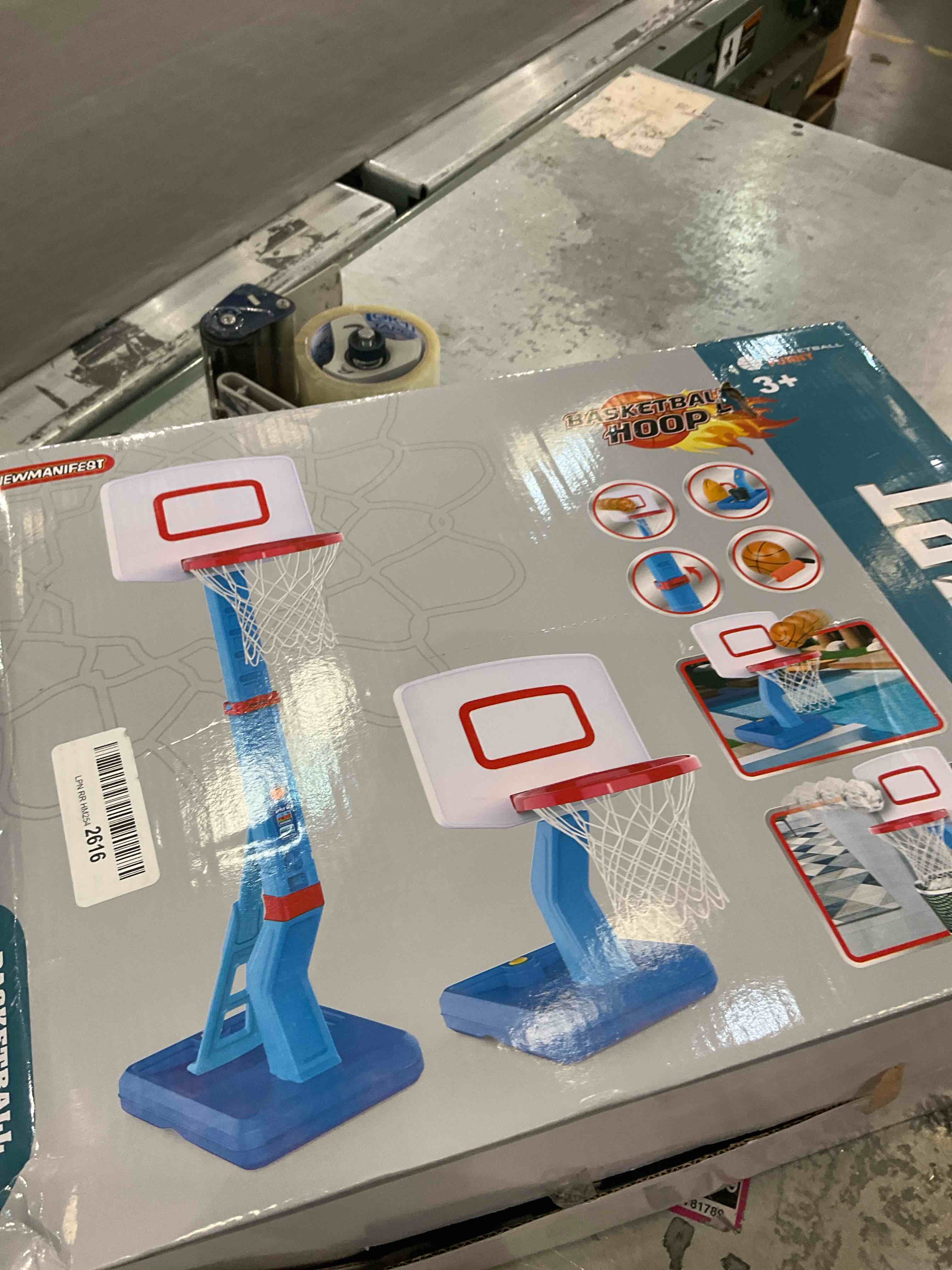 Toddler Basketball Hoop Height Adjustable Kids Basketball Hoop for Indoor Outdoor Play Portable Basketball Goal Poolside Basketball Hoop for Swimming Pool Basketball Toy for Boys Girls