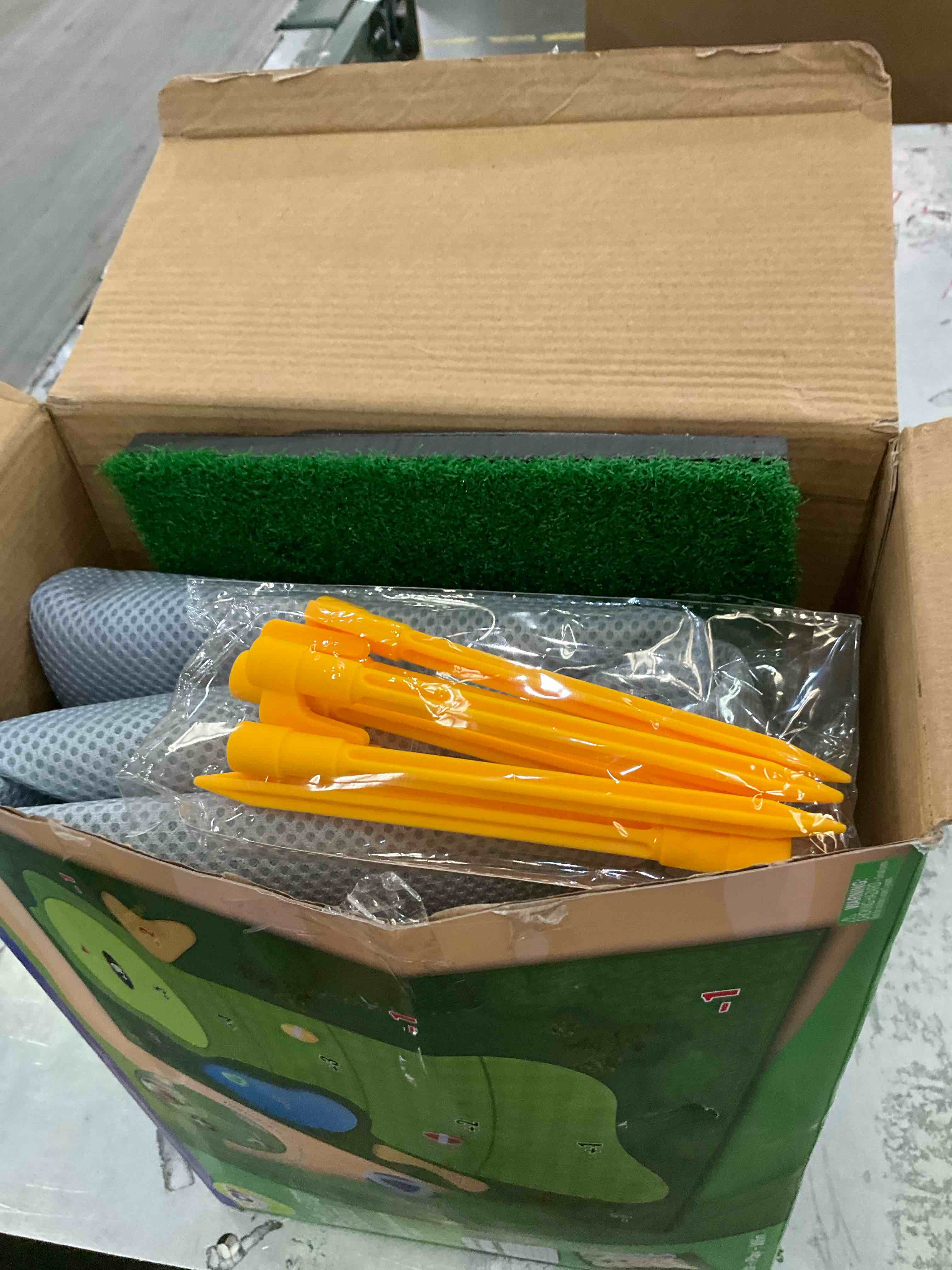 https://s3.amazonaws.com/lotting-images-prod/BargainHunt/EXS01347990_1710170220370.jpeg