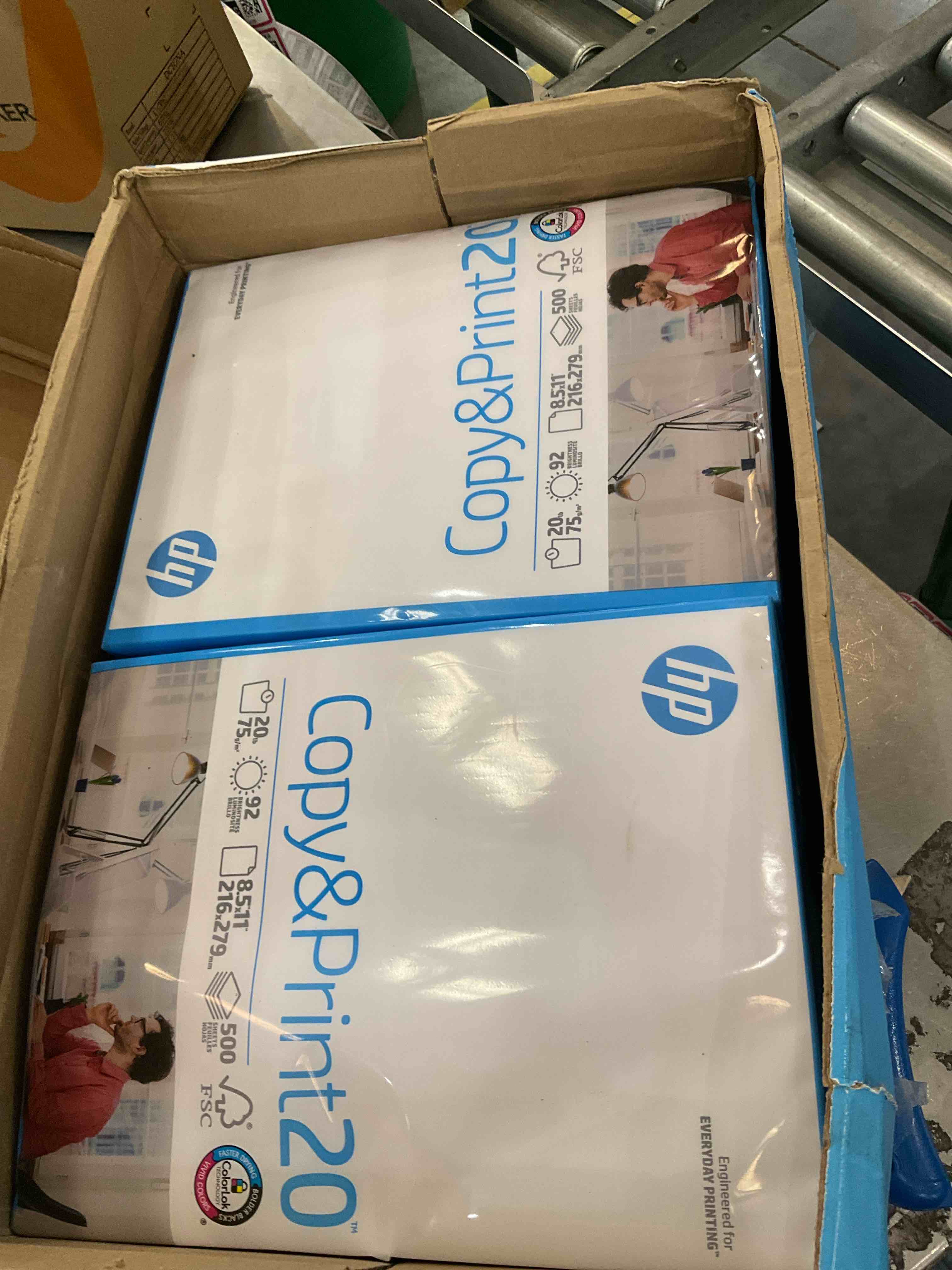 https://s3.amazonaws.com/lotting-images-prod/BargainHunt/EXS01348301_1710958872505.jpeg