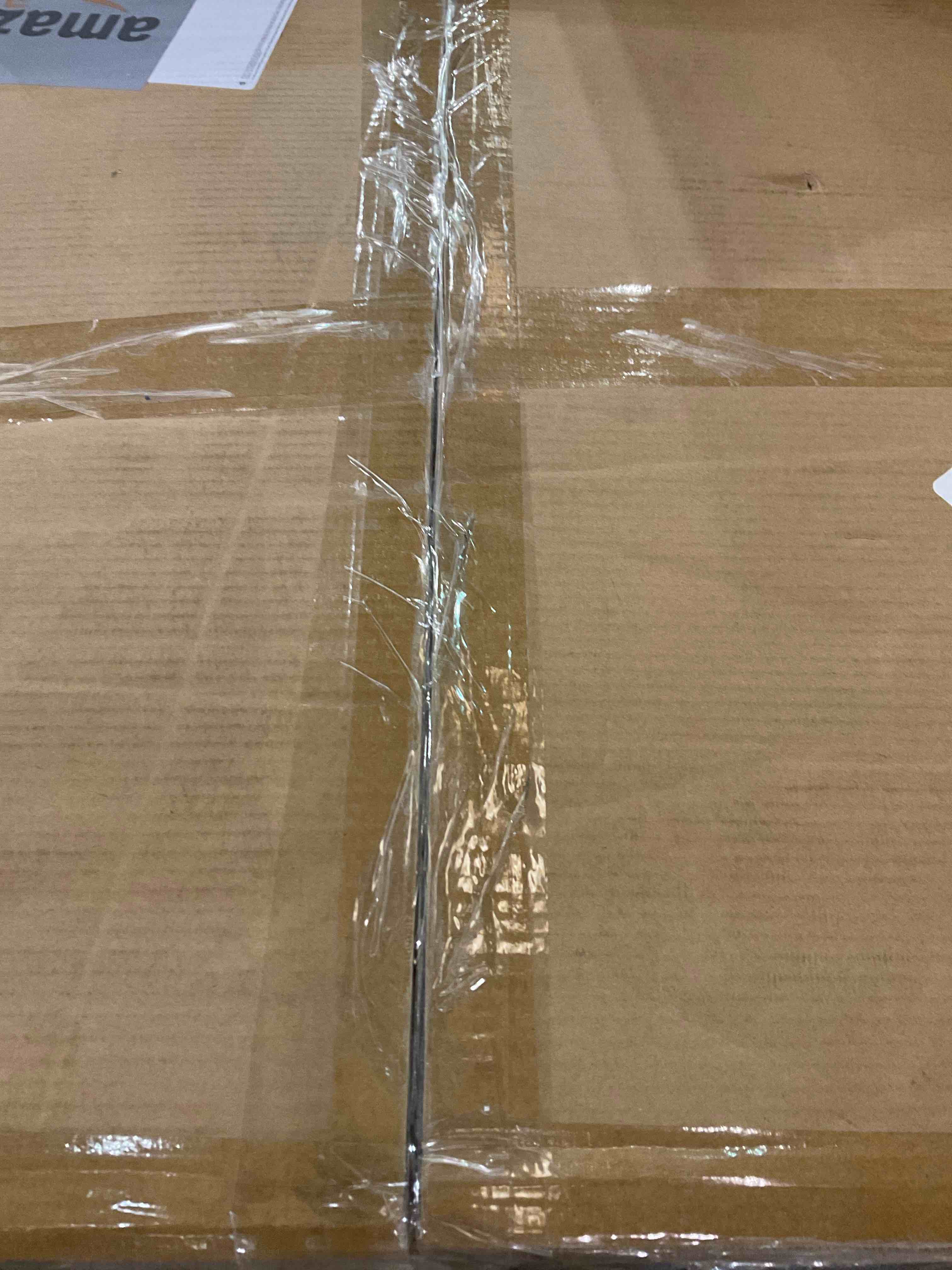 https://s3.amazonaws.com/lotting-images-prod/BargainHunt/EXS01348512_1709747461598.jpeg