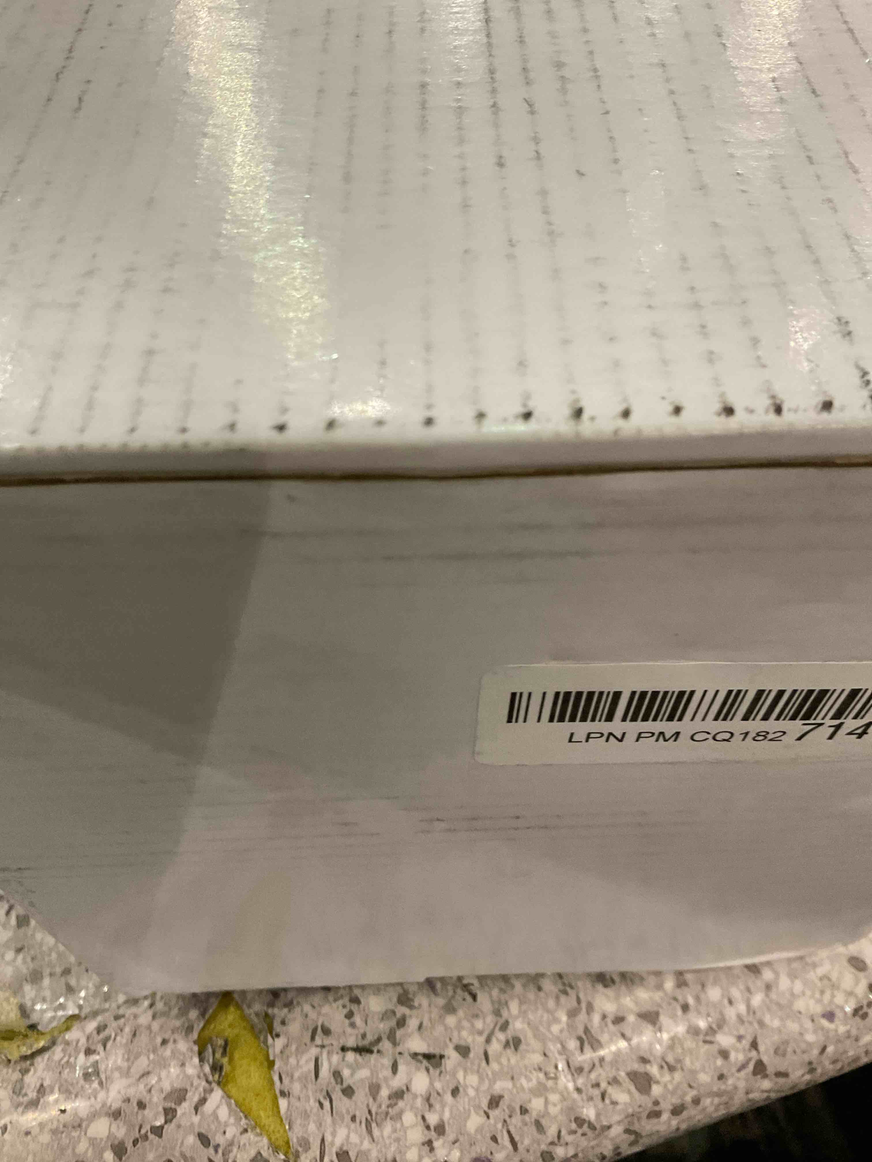https://s3.amazonaws.com/lotting-images-prod/BargainHunt/EXS01348531_1709752991462.jpeg